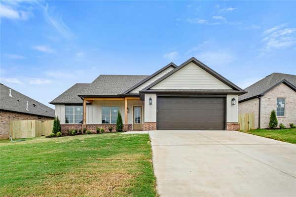 170 N EAGLE MOUNTAIN ST, PRAIRIE GROVE, AR 72753 - Image 1