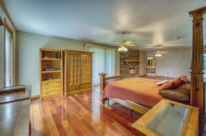 Harrison, Arkansas, 72601, United States, ,5 BathroomsBathrooms,Residential,Active,1769726