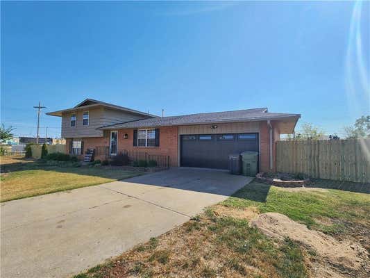 2702 W SAYRE LN, ROGERS, AR 72758 - Image 1