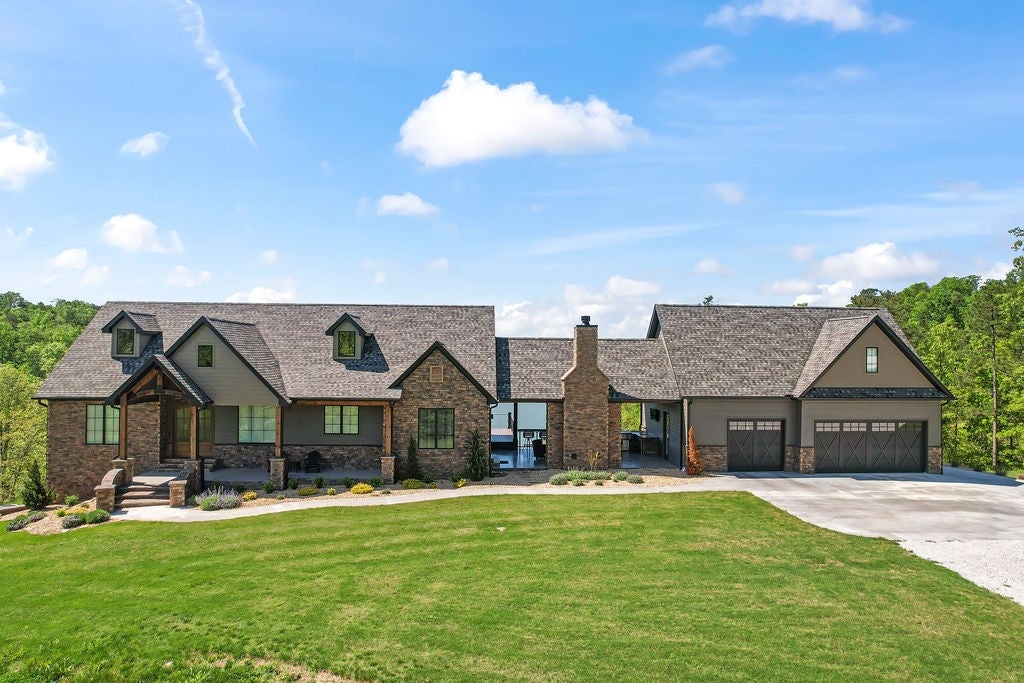 Garfield, Arkansas, 72732, United States, 6 Bedrooms Bedrooms, ,6 BathroomsBathrooms,Residential,Active,1843834