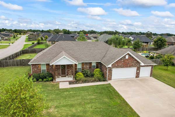 18428 ASTOR DR, FAYETTEVILLE, AR 72704 - Image 1