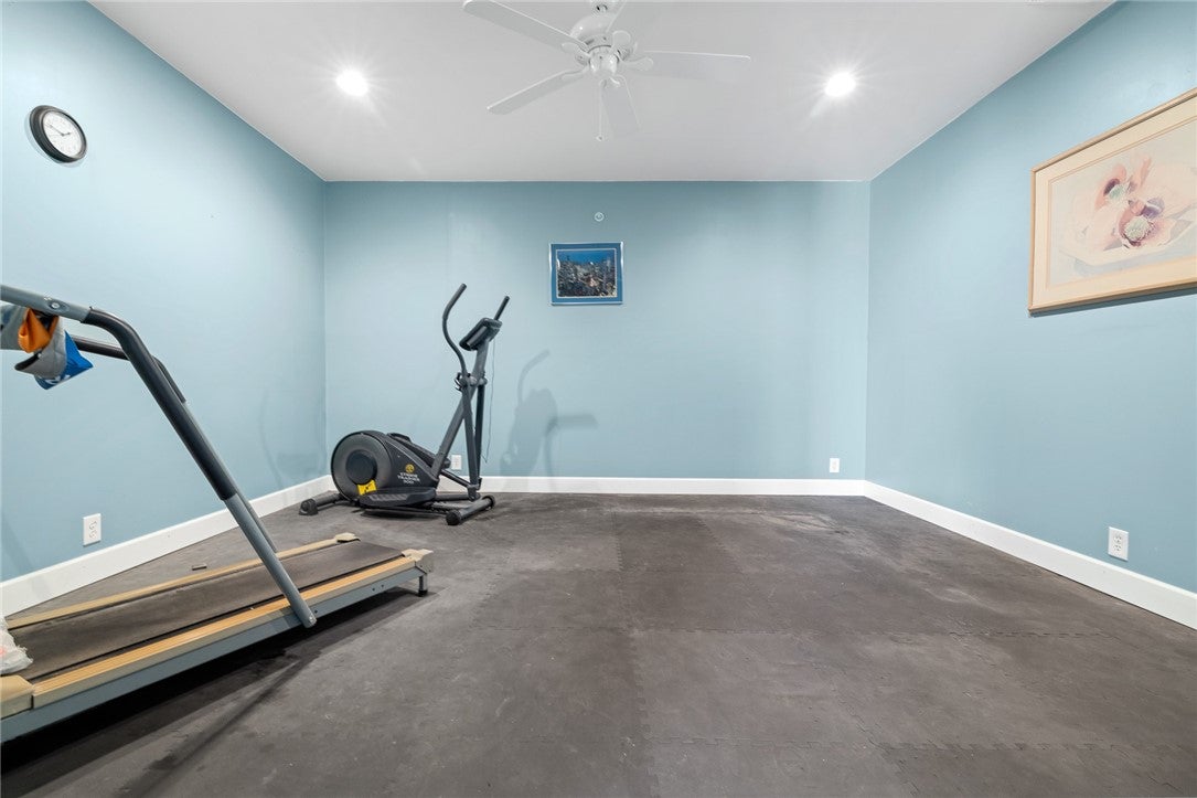 Marshall, Arkansas, 72650, United States, 6 Bedrooms Bedrooms, ,6 BathroomsBathrooms,Residential,Active,2006844