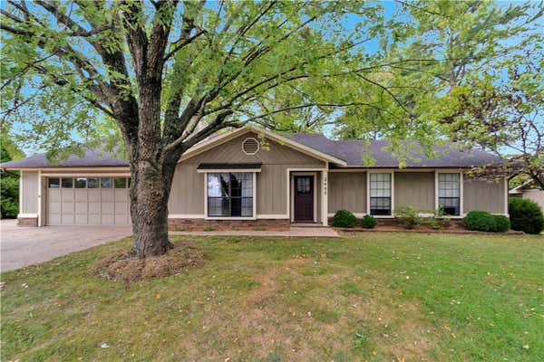 2496 N EAST OAKS DR, FAYETTEVILLE, AR 72703 - Image 1