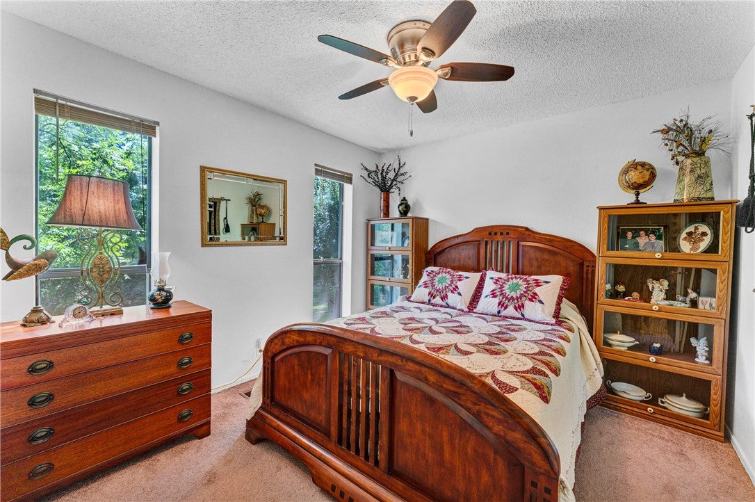 Springdale, Arkansas, 72764, United States, 5 Bedrooms Bedrooms, ,3 BathroomsBathrooms,Residential,Active,1902923