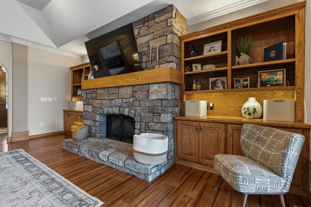 Bella Vista, Arkansas, 72715, United States, ,4 BathroomsBathrooms,Residential,Active,1849205