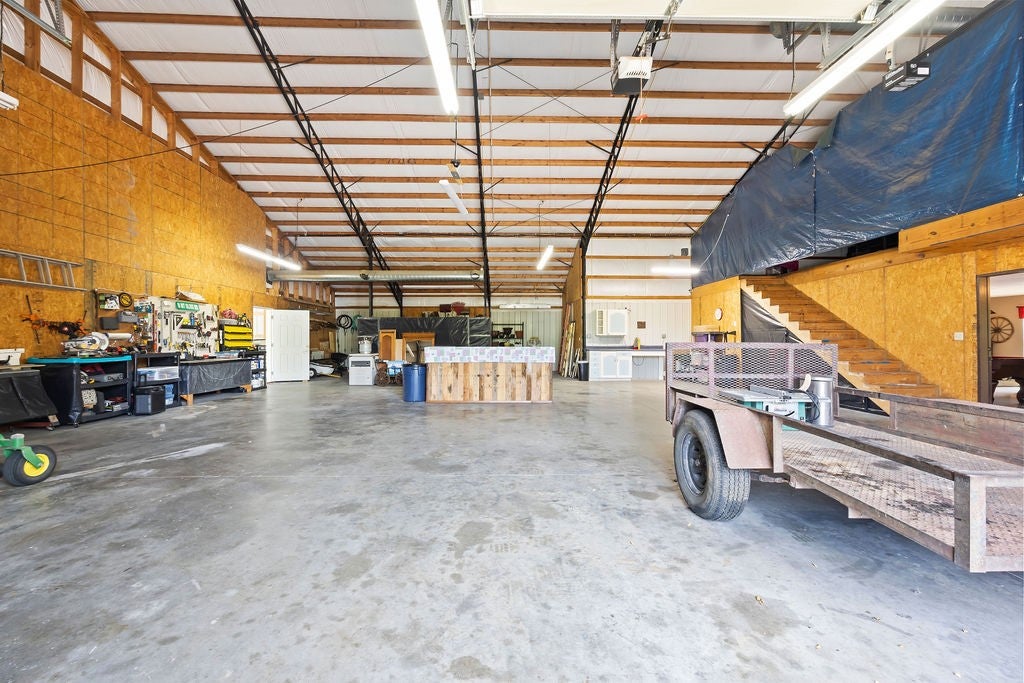 Gravette, Arkansas, 72736, United States, ,3 BathroomsBathrooms,Residential,Active,1849524