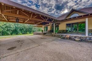 Harrison, Arkansas, 72601, United States, ,5 BathroomsBathrooms,Residential,Active,1770132