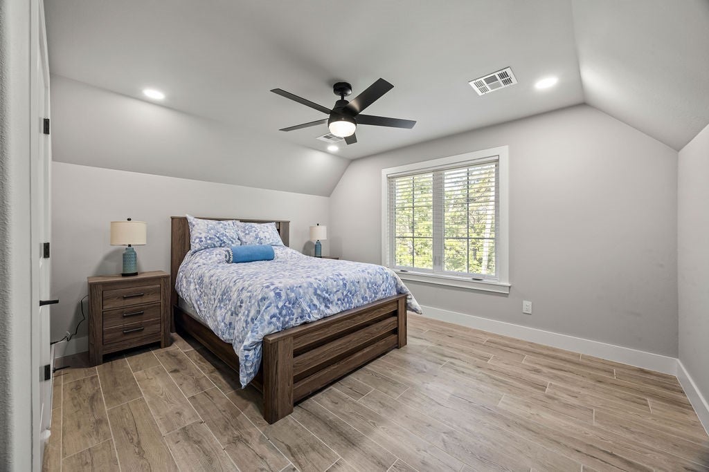 Garfield, Arkansas, 72732, United States, 6 Bedrooms Bedrooms, ,6 BathroomsBathrooms,Residential,Active,2010167