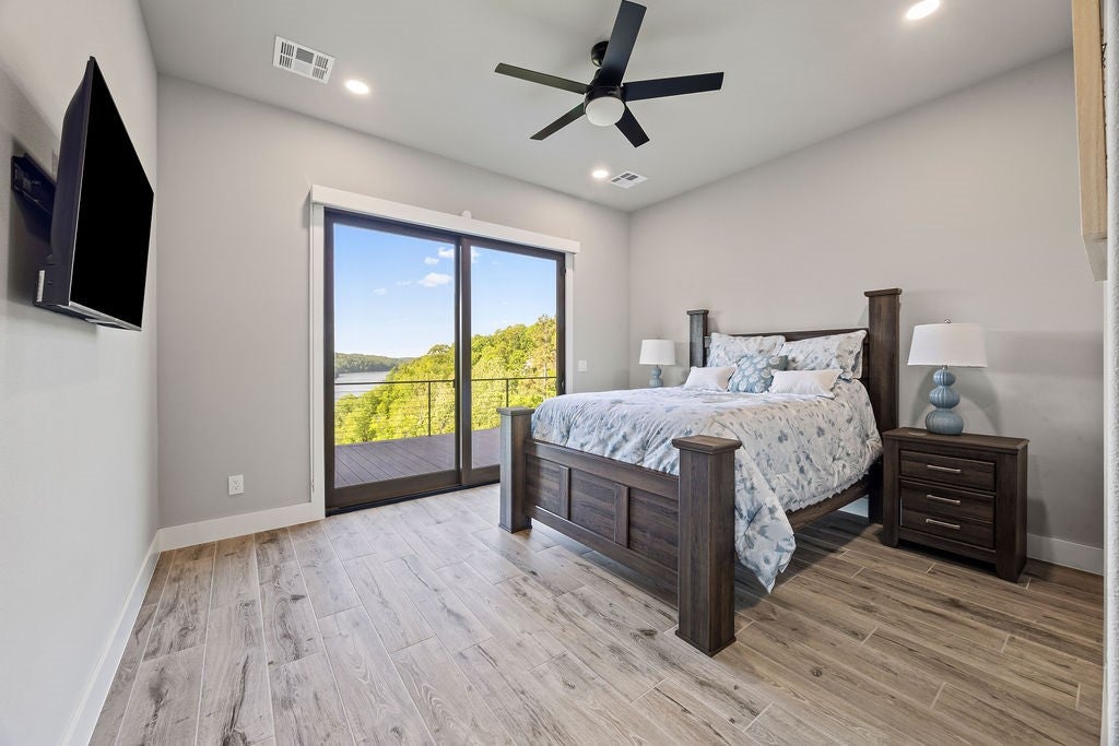 Garfield, Arkansas, 72732, United States, 6 Bedrooms Bedrooms, ,6 BathroomsBathrooms,Residential,Active,2010167