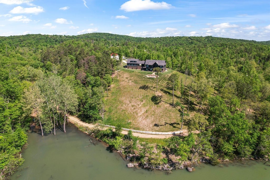 Garfield, Arkansas, 72732, United States, 6 Bedrooms Bedrooms, ,6 BathroomsBathrooms,Residential,Active,1843834