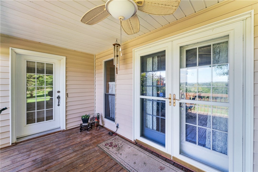 Springdale, Arkansas, 72764, United States, 5 Bedrooms Bedrooms, ,3 BathroomsBathrooms,Residential,Active,1902923