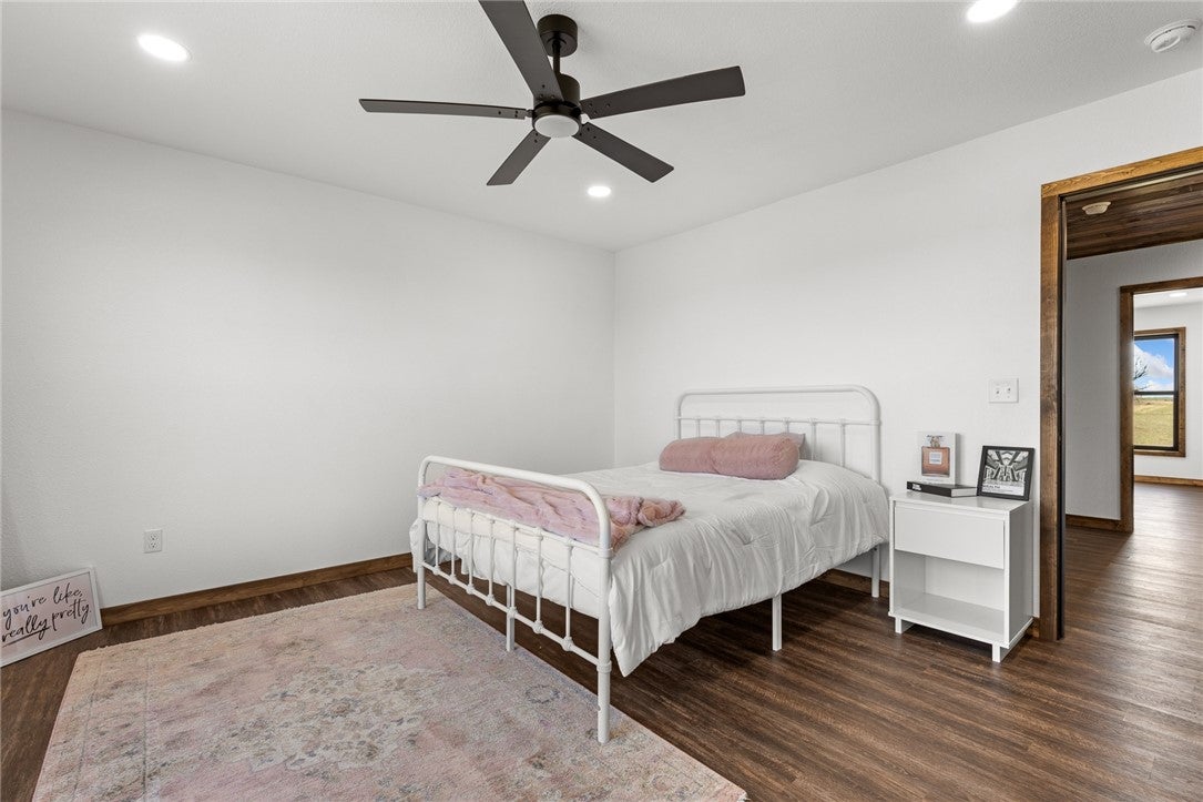 Everton, Arkansas, 72633, United States, 4 Bedrooms Bedrooms, ,5 BathroomsBathrooms,Residential,Active,1748808