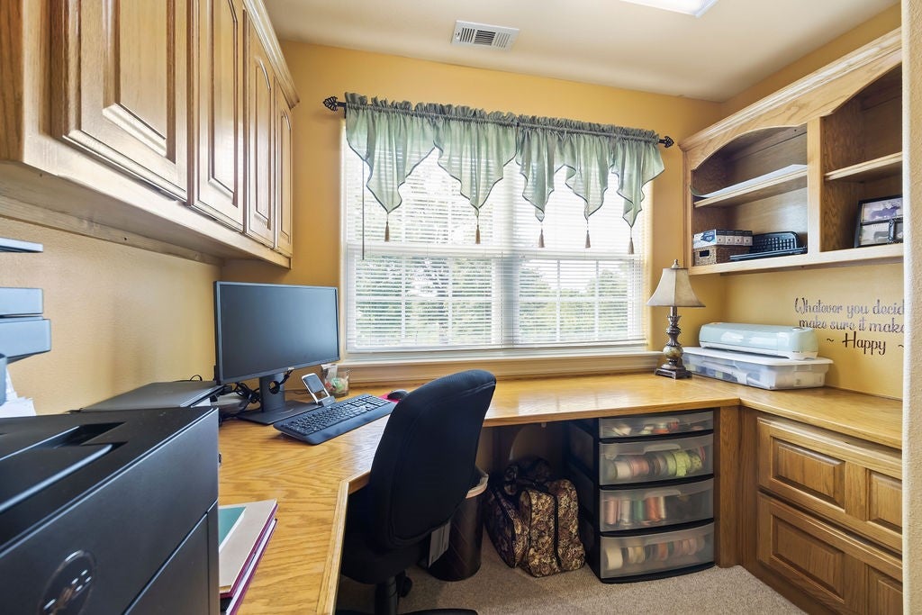 Gravette, Arkansas, 72736, United States, ,3 BathroomsBathrooms,Residential,Active,1849524