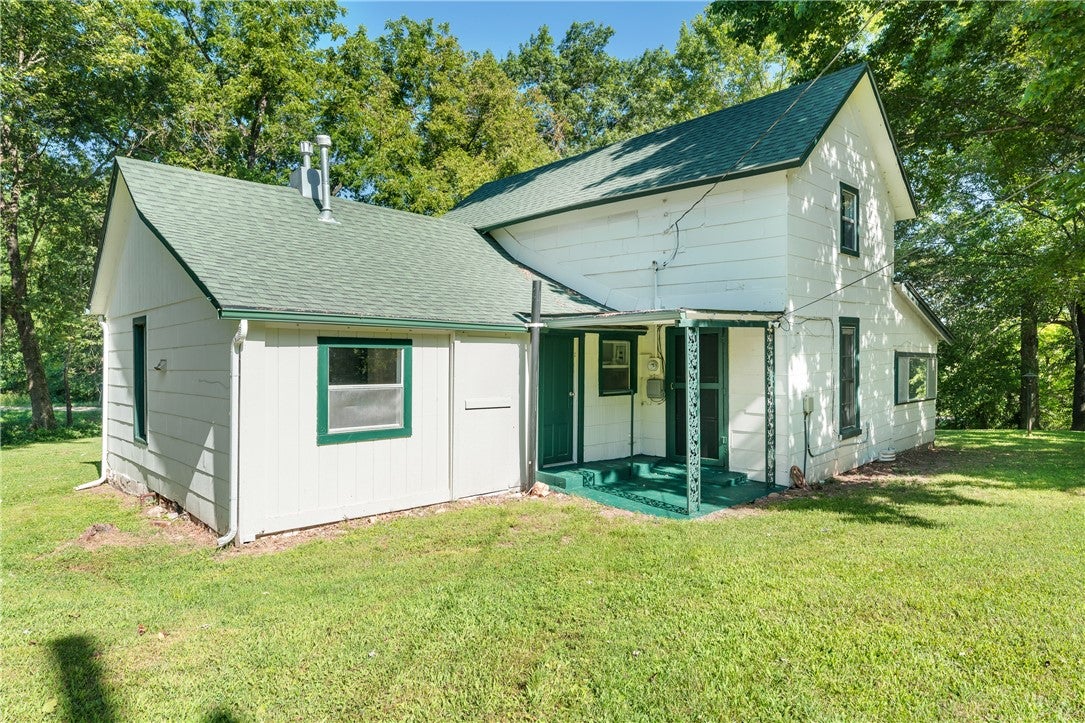 Springdale, Arkansas, 72764, United States, 5 Bedrooms Bedrooms, ,3 BathroomsBathrooms,Residential,Active,1902923
