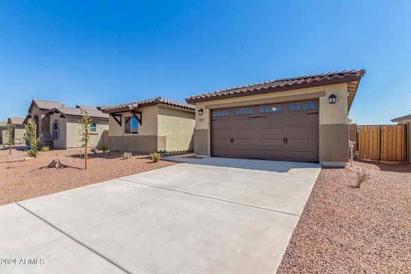 8569 N 175TH LN, WADDELL, AZ 85355, photo 3 of 39