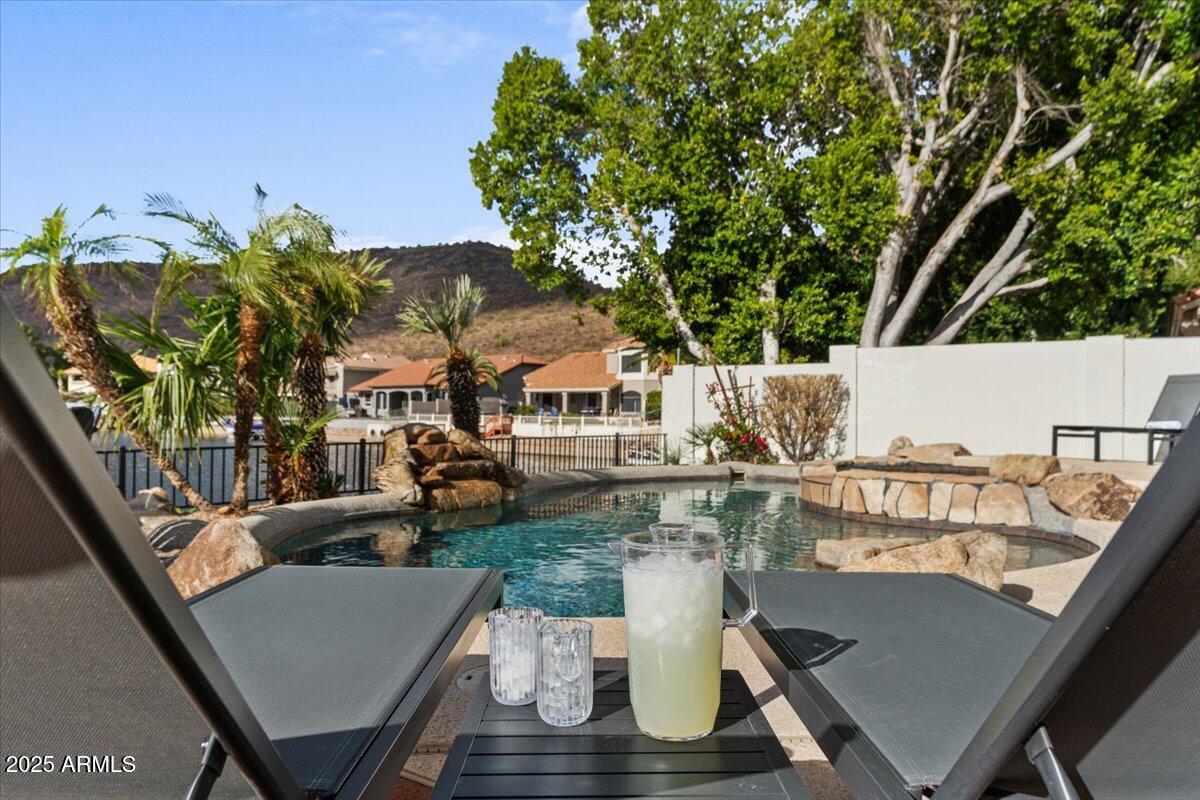 Glendale, Arizona, 85308, United States, 5 Bedrooms Bedrooms, ,4 BathroomsBathrooms,Residential,Active,1964279