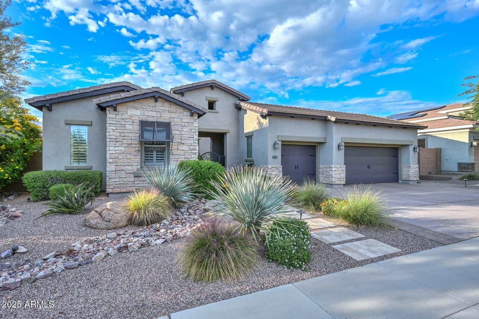 Cave Creek, Arizona, 85331, United States, 4 Bedrooms Bedrooms, ,4 BathroomsBathrooms,Residential,Active,1969643