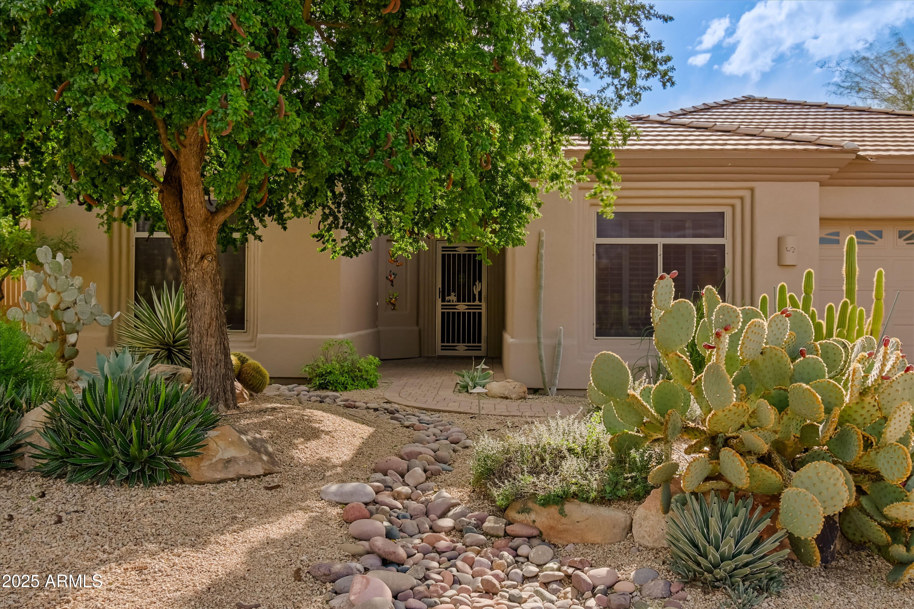 Scottsdale, Arizona, 85262, United States, 3 Bedrooms Bedrooms, ,3 BathroomsBathrooms,Residential,Contingent,2007078