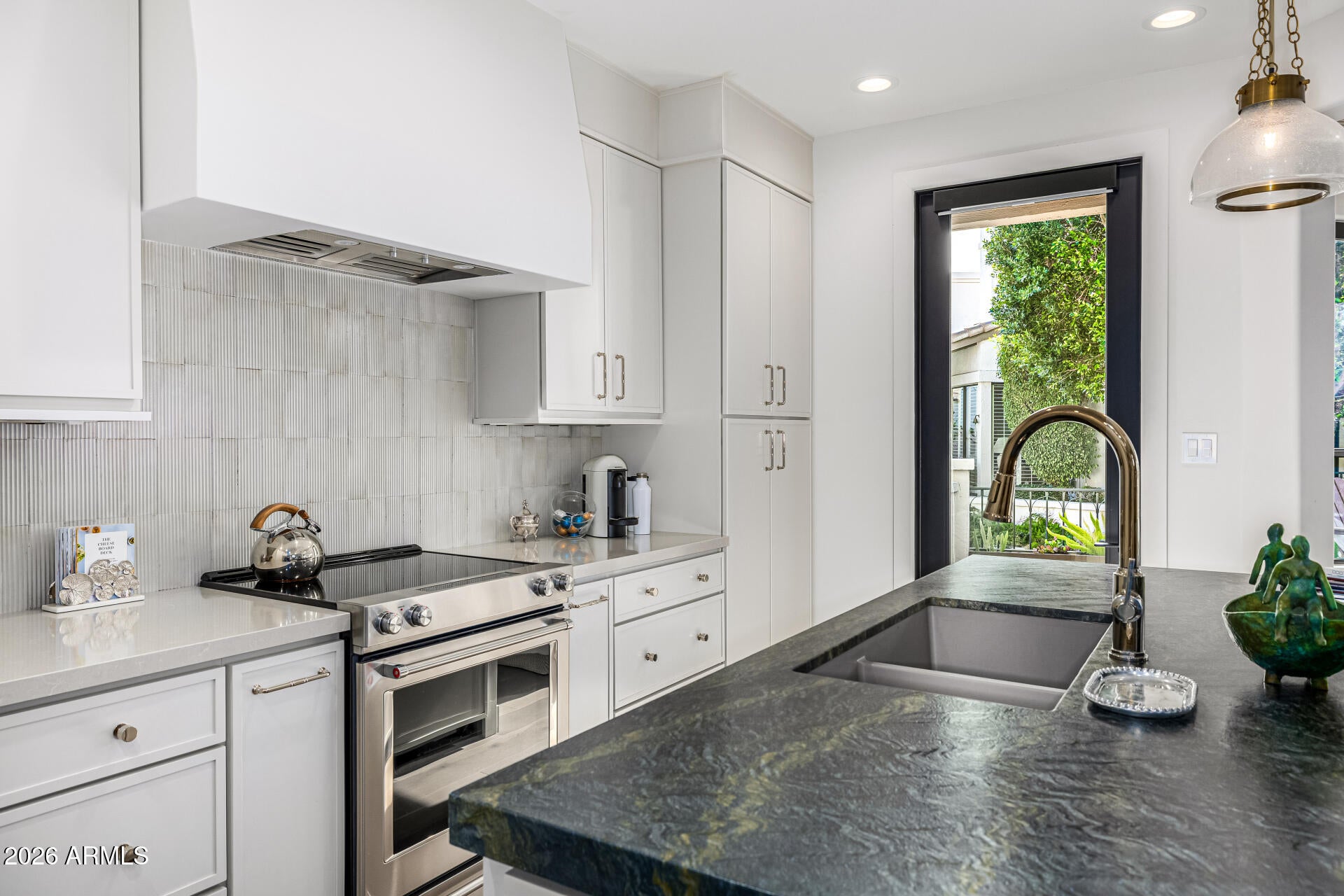 Scottsdale, Arizona, 85258, United States, 3 Bedrooms Bedrooms, ,3 BathroomsBathrooms,Residential,Active,2015441