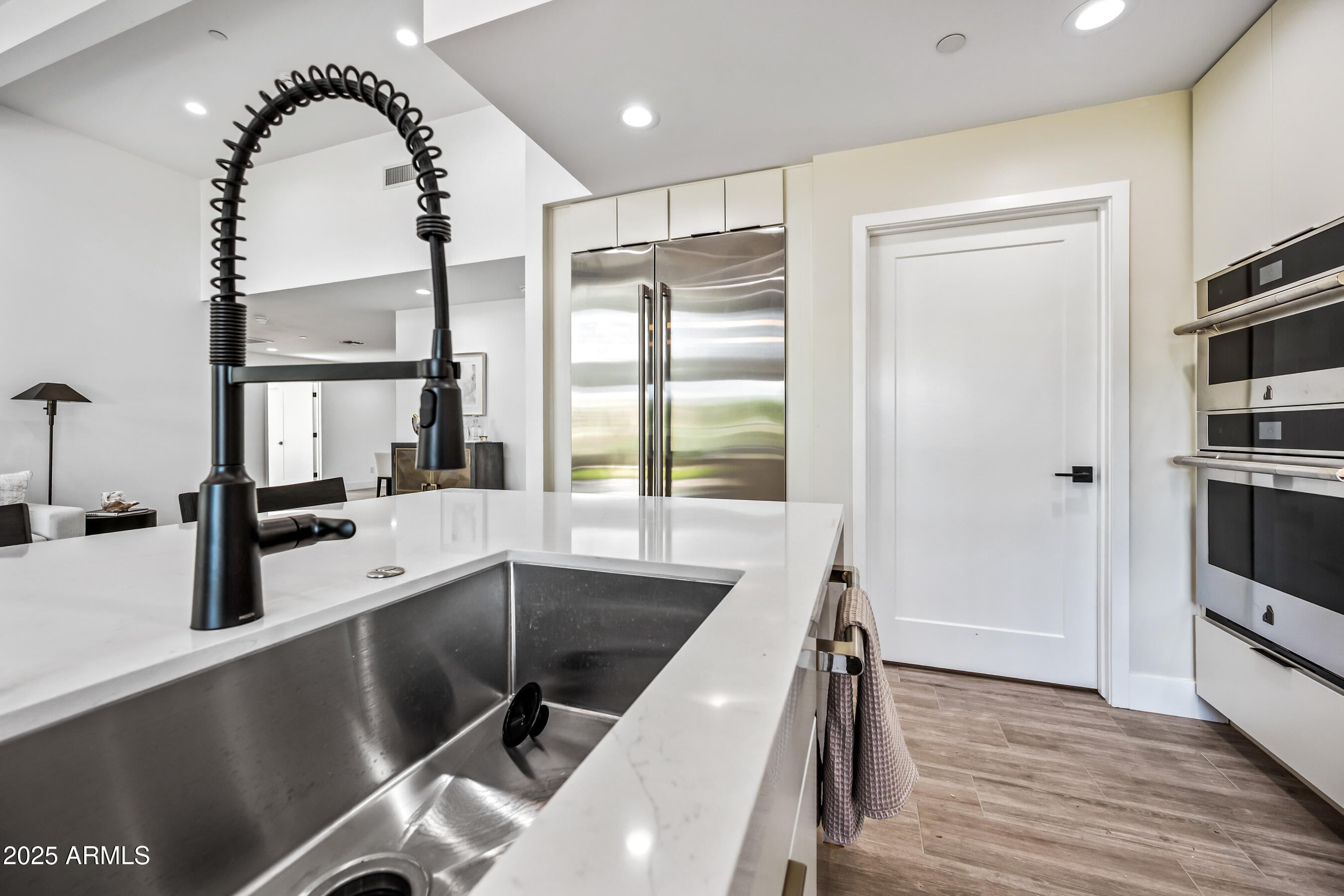 Scottsdale, Arizona, 85258, United States, 4 Bedrooms Bedrooms, ,4 BathroomsBathrooms,Residential,Active,1994950