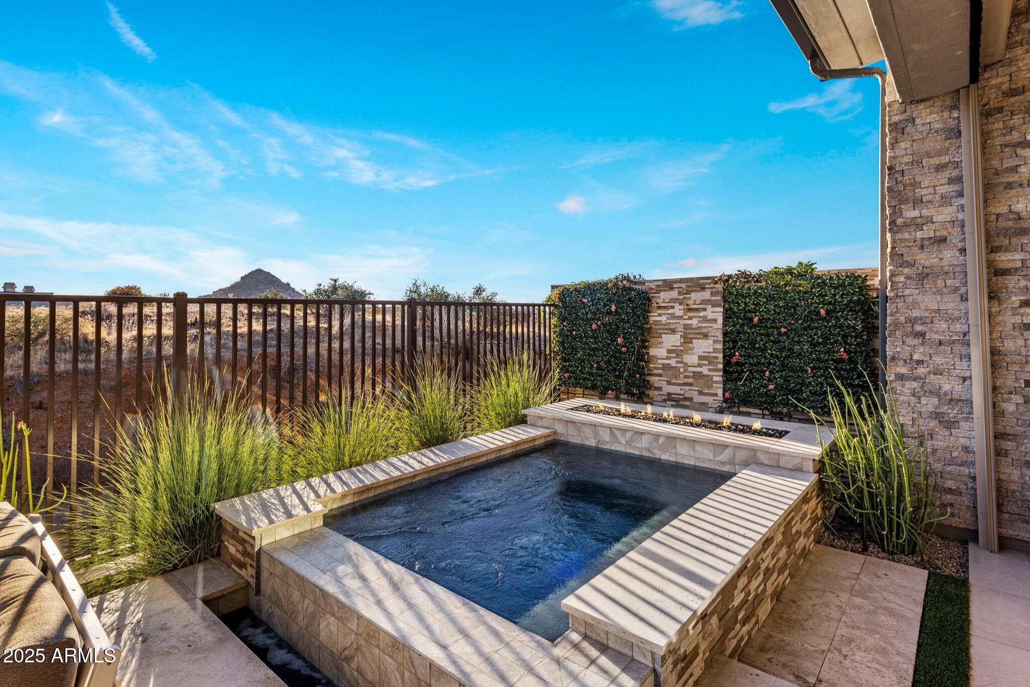 Scottsdale, Arizona, 85255, United States, 2 Bedrooms Bedrooms, ,3 BathroomsBathrooms,Residential,Active,1952594