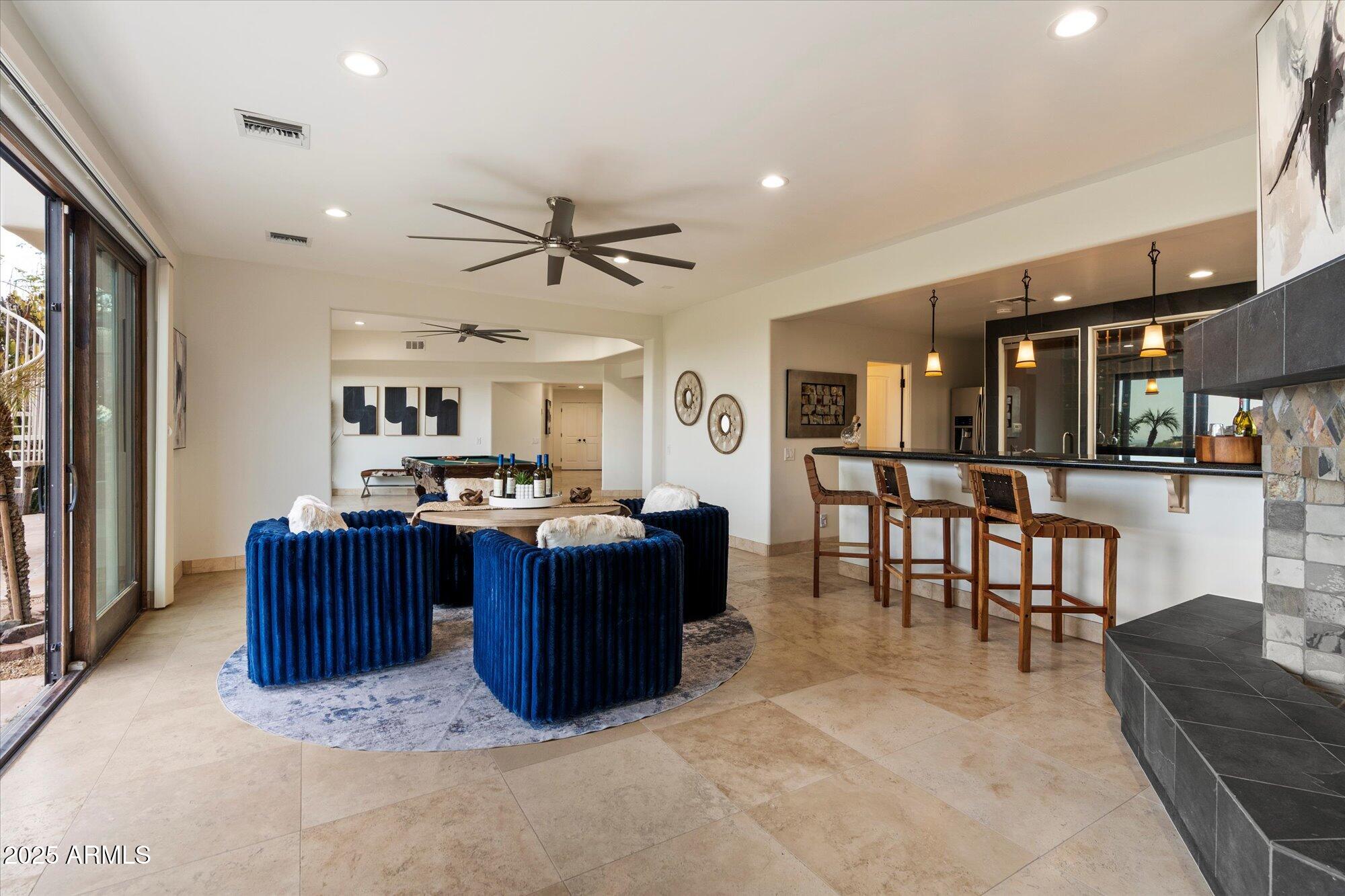 Paradise Valley, Arizona, 85253, United States, 6 Bedrooms Bedrooms, ,7 BathroomsBathrooms,Residential,Active,1946519