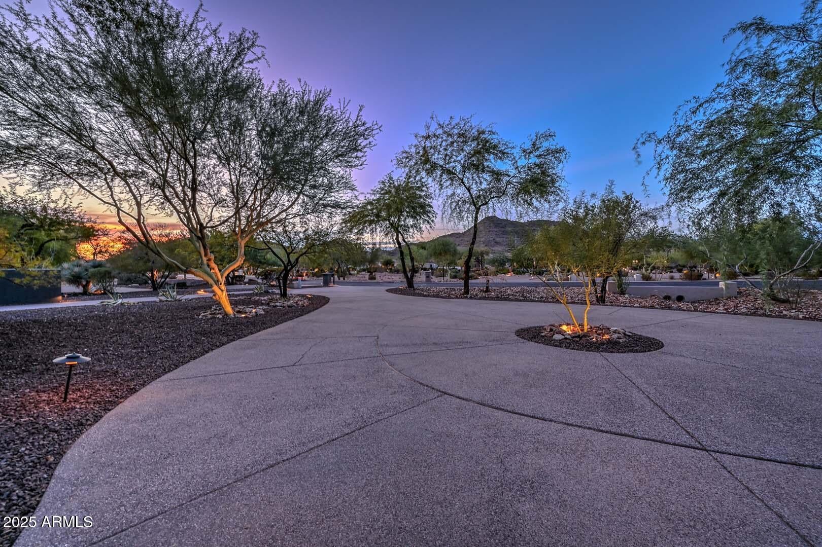 Peoria, Arizona, 85383, United States, 3 Bedrooms Bedrooms, ,4 BathroomsBathrooms,Residential,Active,1943830