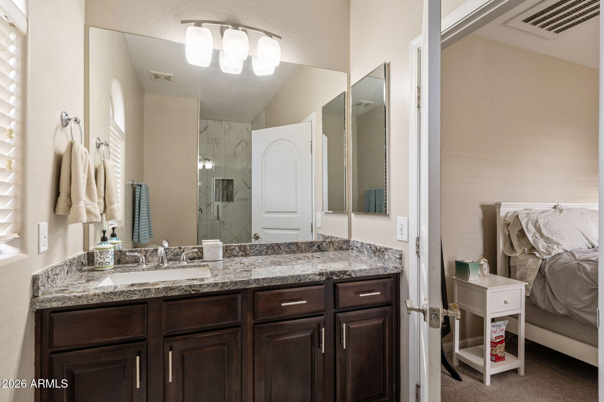 Phoenix, Arizona, 85050, United States, 4 Bedrooms Bedrooms, ,5 BathroomsBathrooms,Residential,Active,2013408