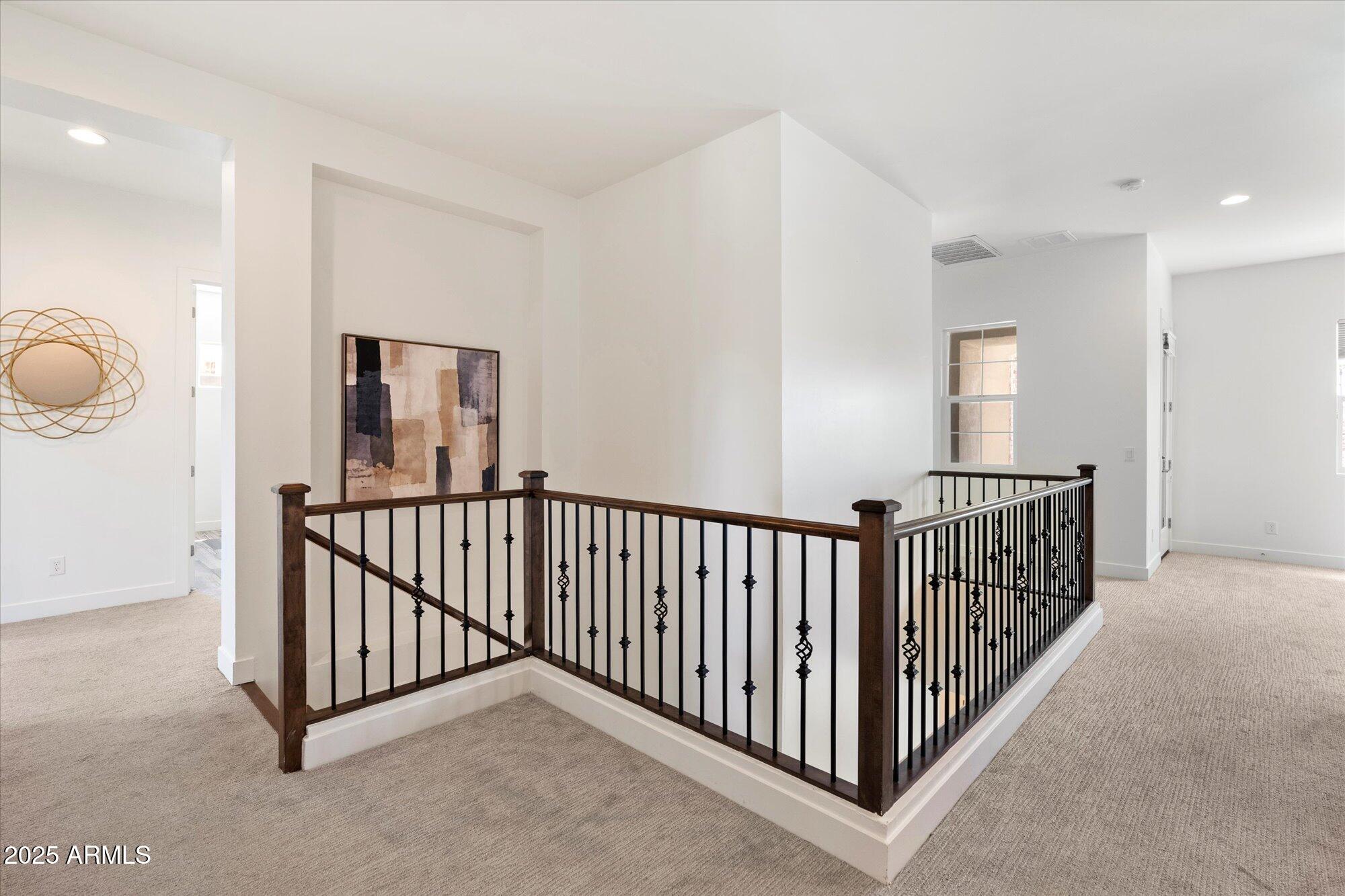 Phoenix, Arizona, 85021, United States, 4 Bedrooms Bedrooms, ,5 BathroomsBathrooms,Residential,Active,1929685