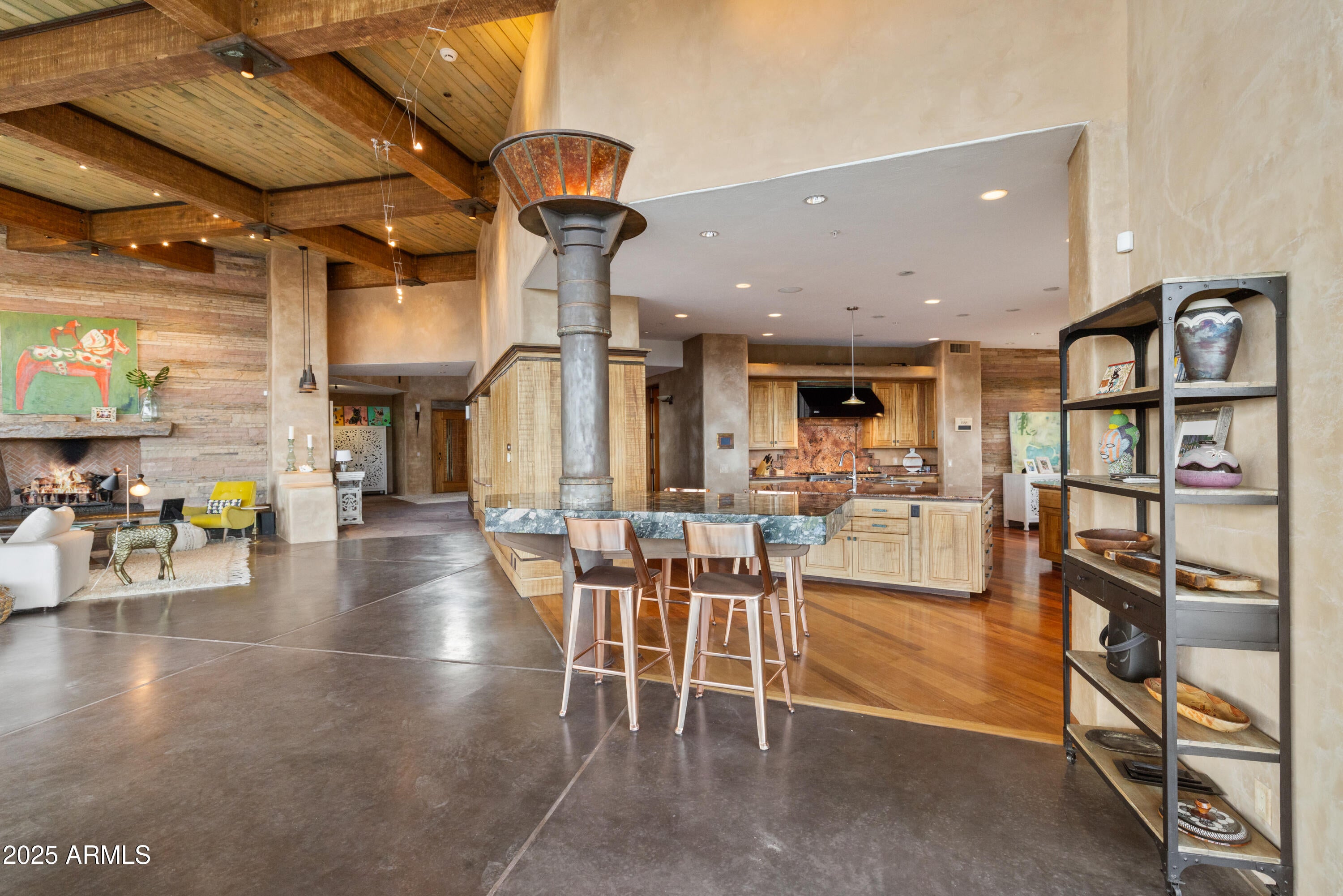 Sedona, Arizona, 86336, United States, 3 Bedrooms Bedrooms, ,6 BathroomsBathrooms,Residential,Active,1944279