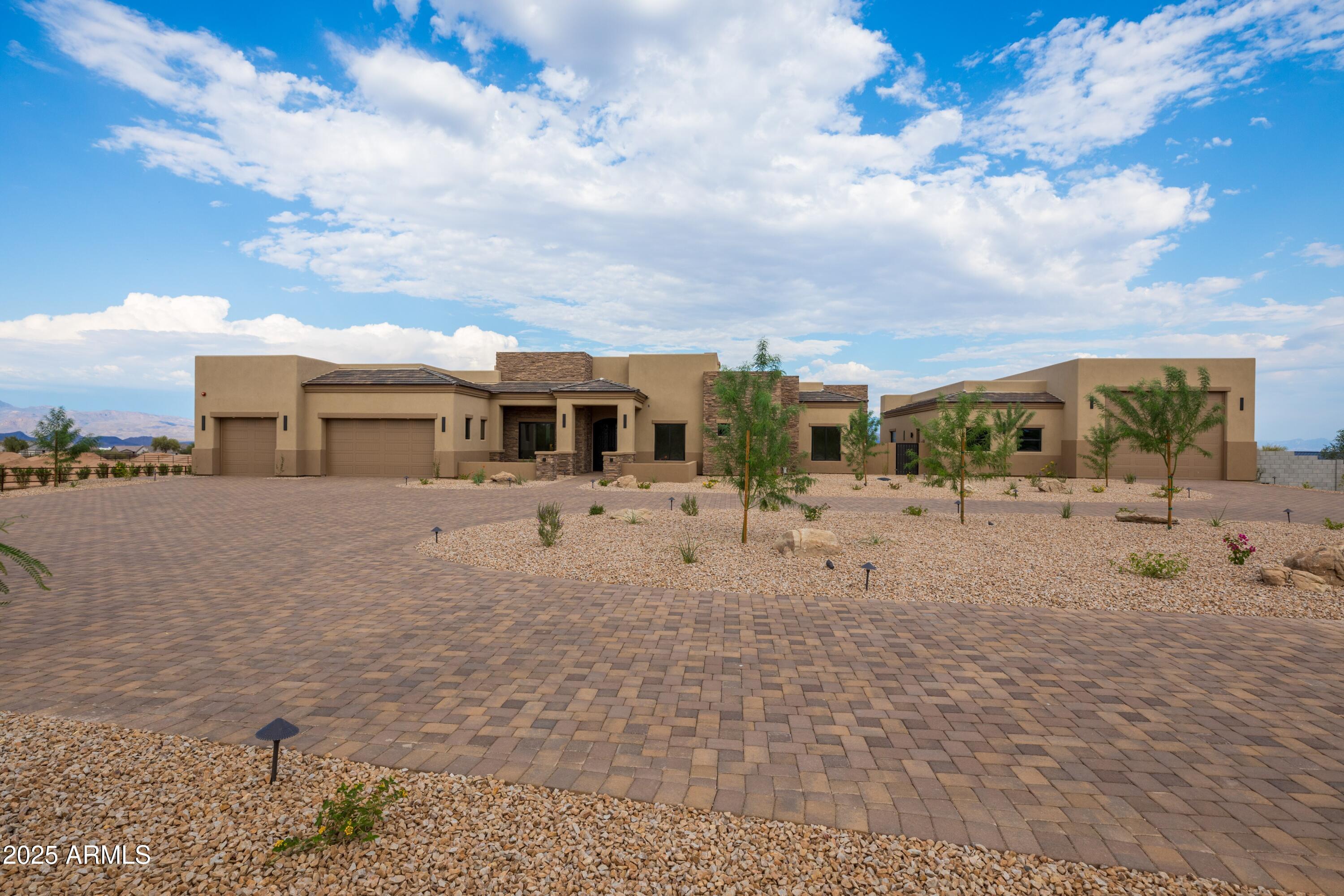 Scottsdale, Arizona, 85262, United States, 4 Bedrooms Bedrooms, ,6 BathroomsBathrooms,Residential,Active,1944024