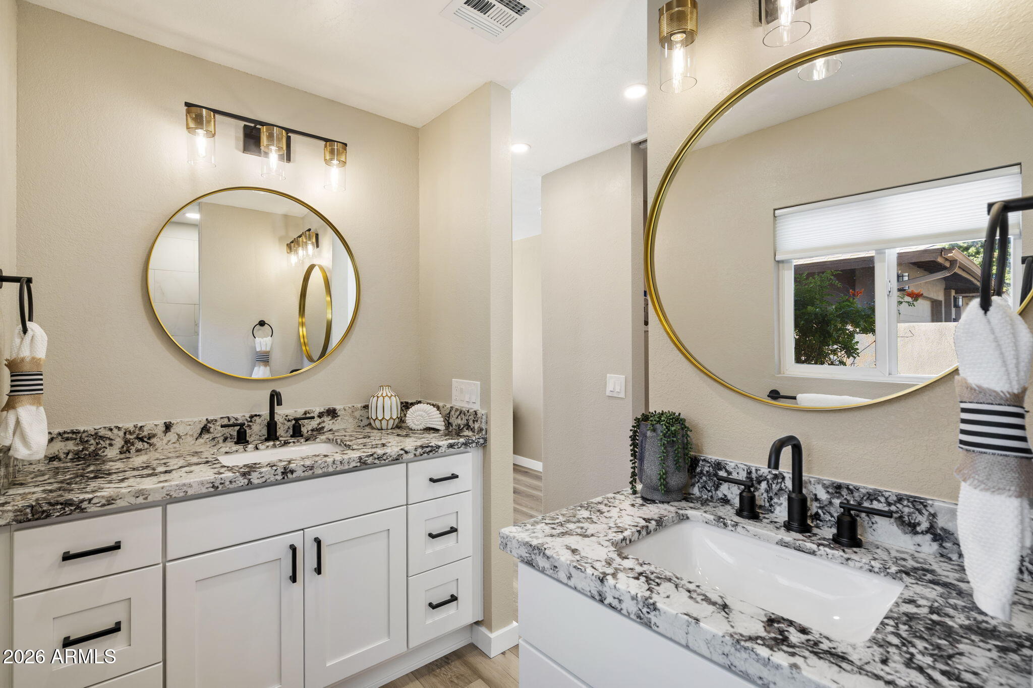 Scottsdale, Arizona, 85258, United States, 3 Bedrooms Bedrooms, ,2 BathroomsBathrooms,Residential,Active,2012221