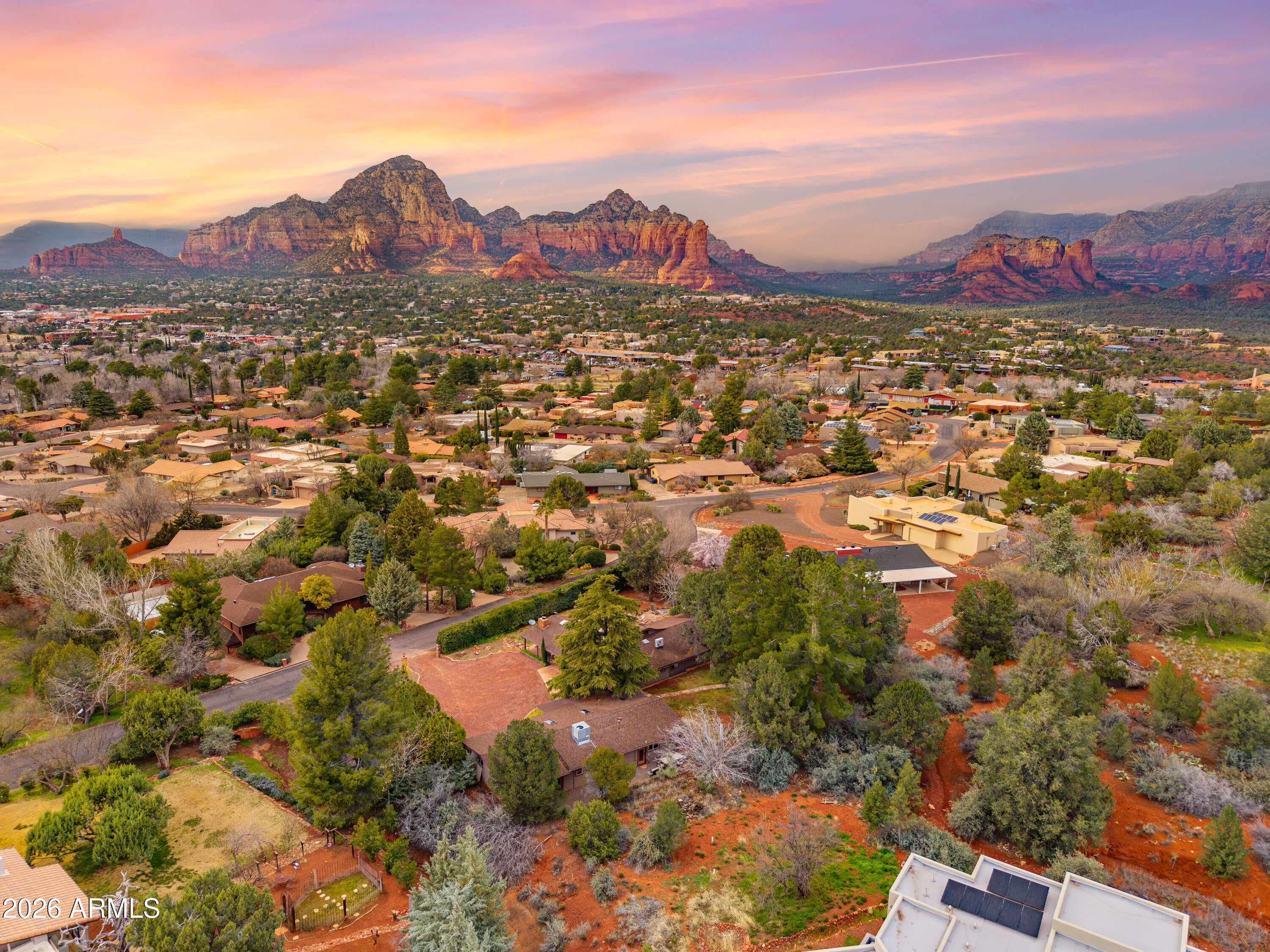Sedona, Arizona, 86336, United States, 4 Bedrooms Bedrooms, ,5 BathroomsBathrooms,Residential,Active,2030993