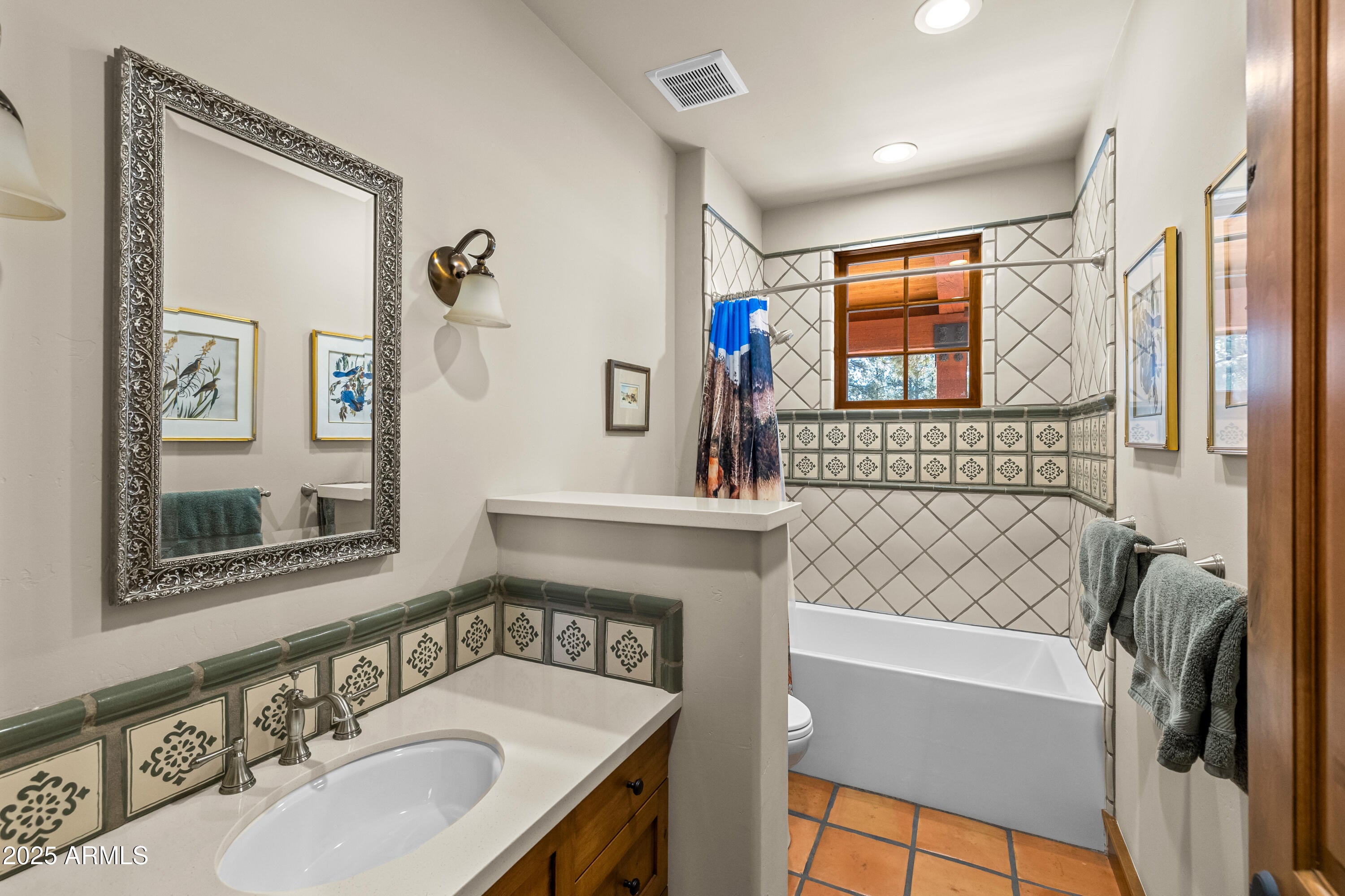 Flagstaff, Arizona, 86001, United States, 4 Bedrooms Bedrooms, ,4 BathroomsBathrooms,Residential,Active,2002671