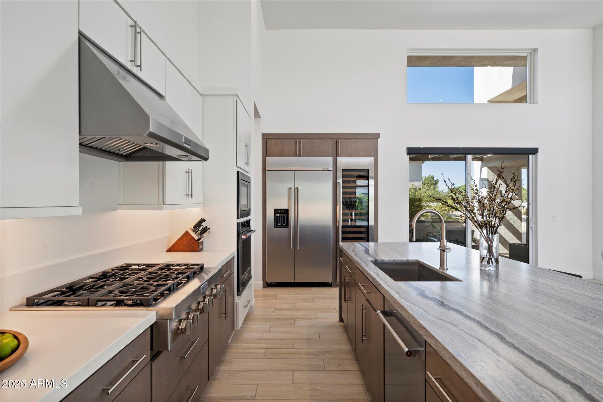 Queen Creek, Arizona, 85142, United States, 3 Bedrooms Bedrooms, ,4 BathroomsBathrooms,Residential,Active,1909837