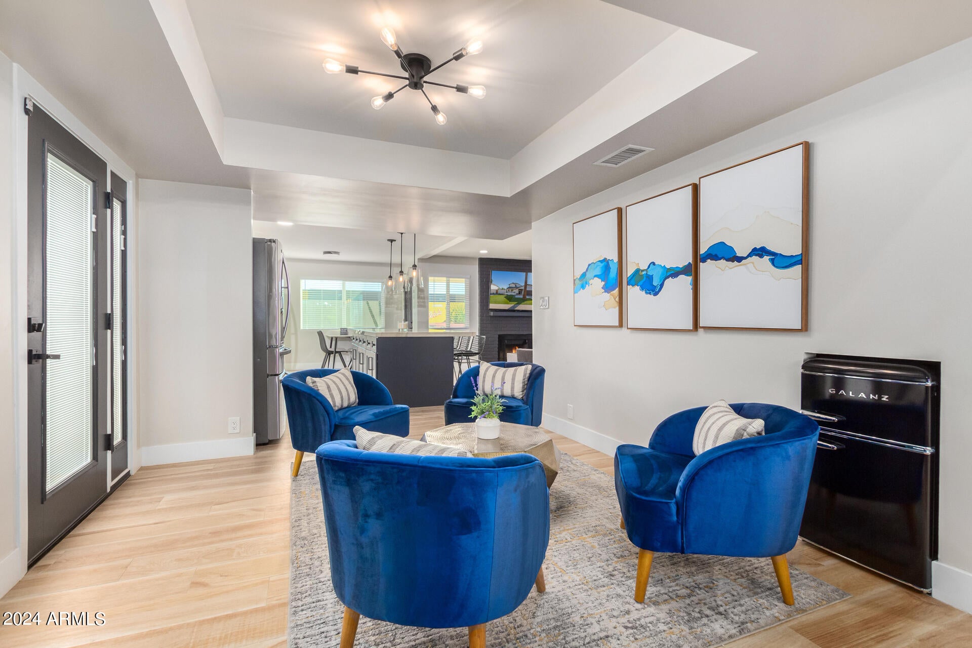 Scottsdale, Arizona, 85250, United States, 4 Bedrooms Bedrooms, ,3 BathroomsBathrooms,Residential,Active,1755287