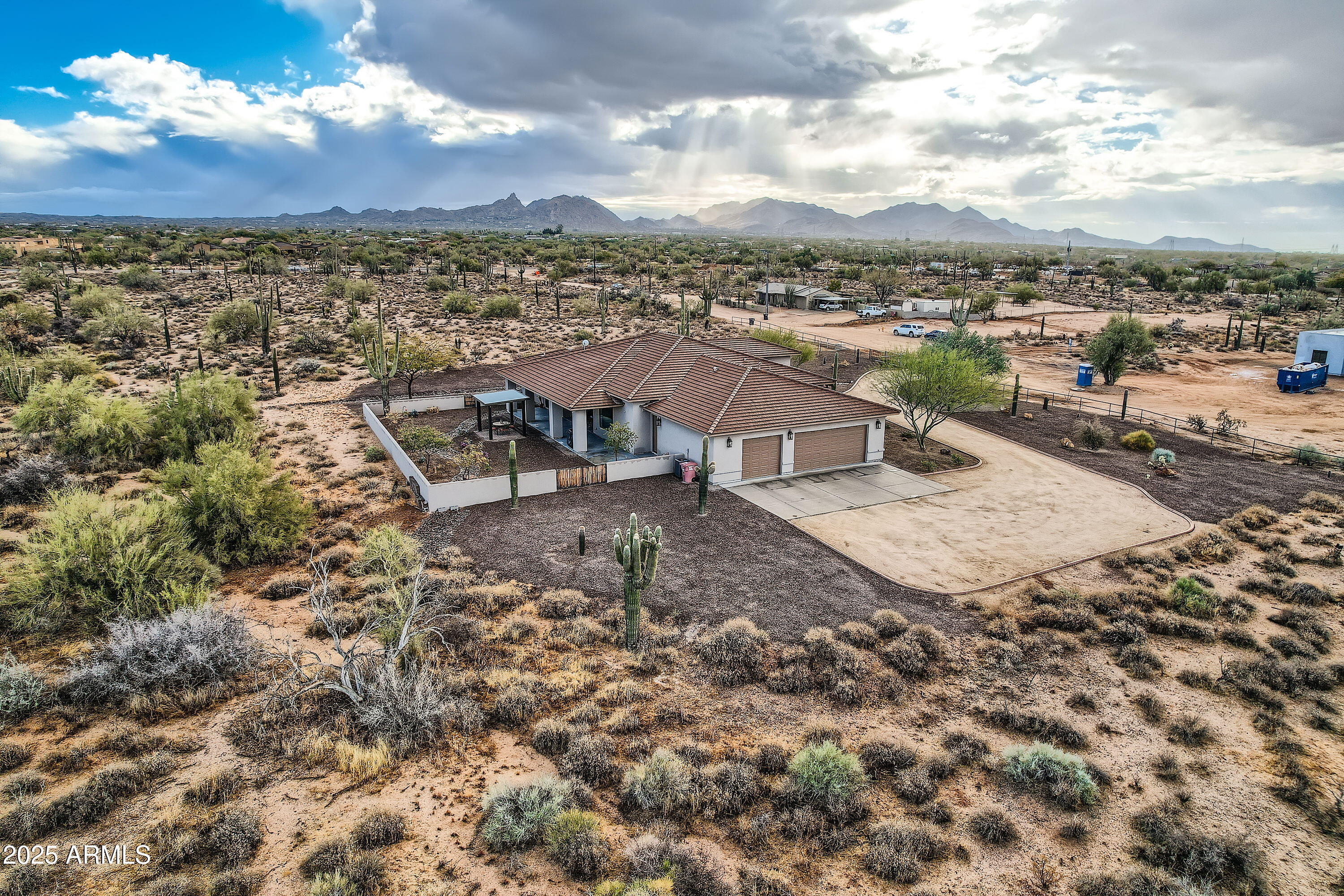 Scottsdale, Arizona, 85266, United States, 3 Bedrooms Bedrooms, ,3 BathroomsBathrooms,Residential,Active,2012485