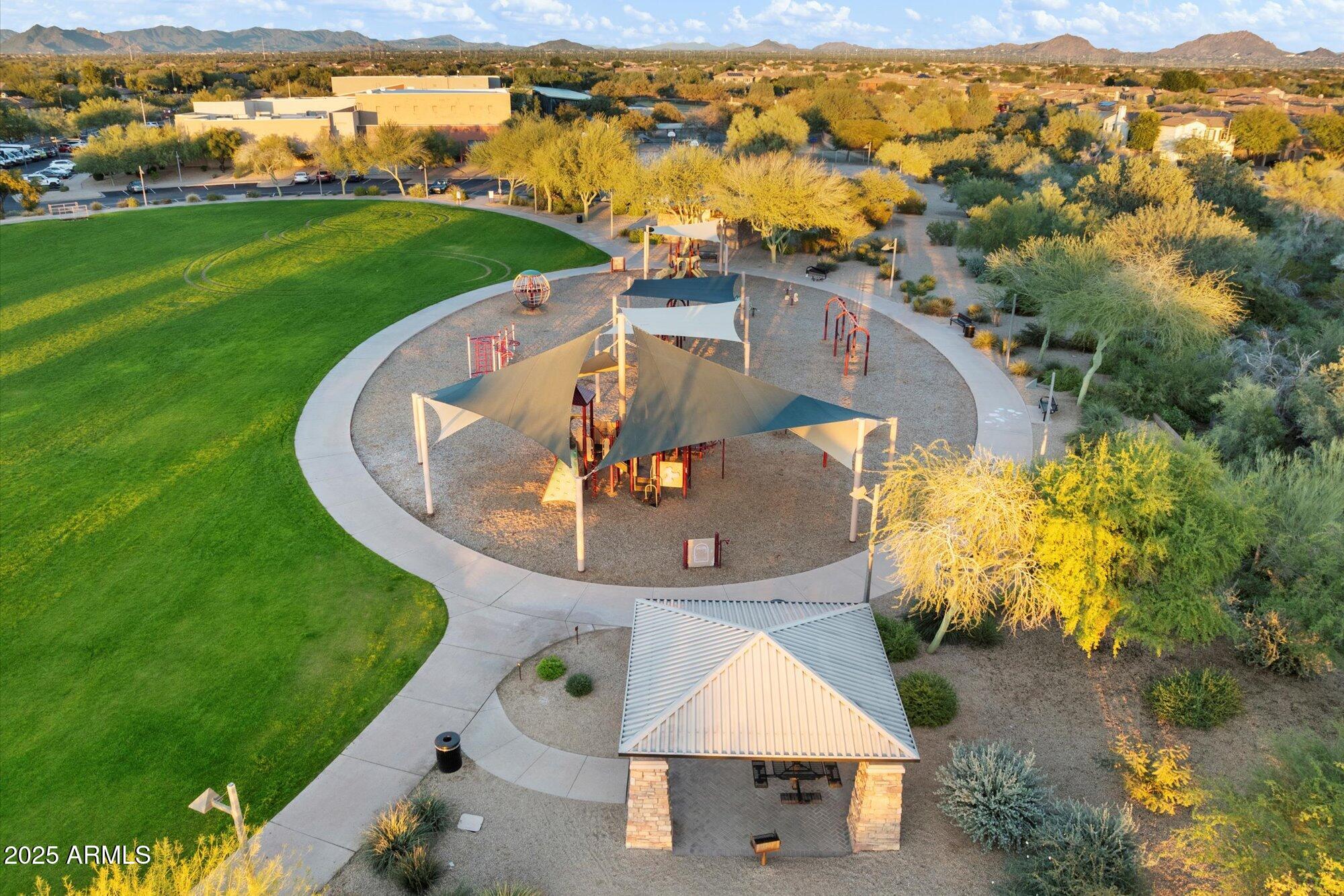 Phoenix, Arizona, 85050, United States, 4 Bedrooms Bedrooms, ,5 BathroomsBathrooms,Residential,Active,2001081