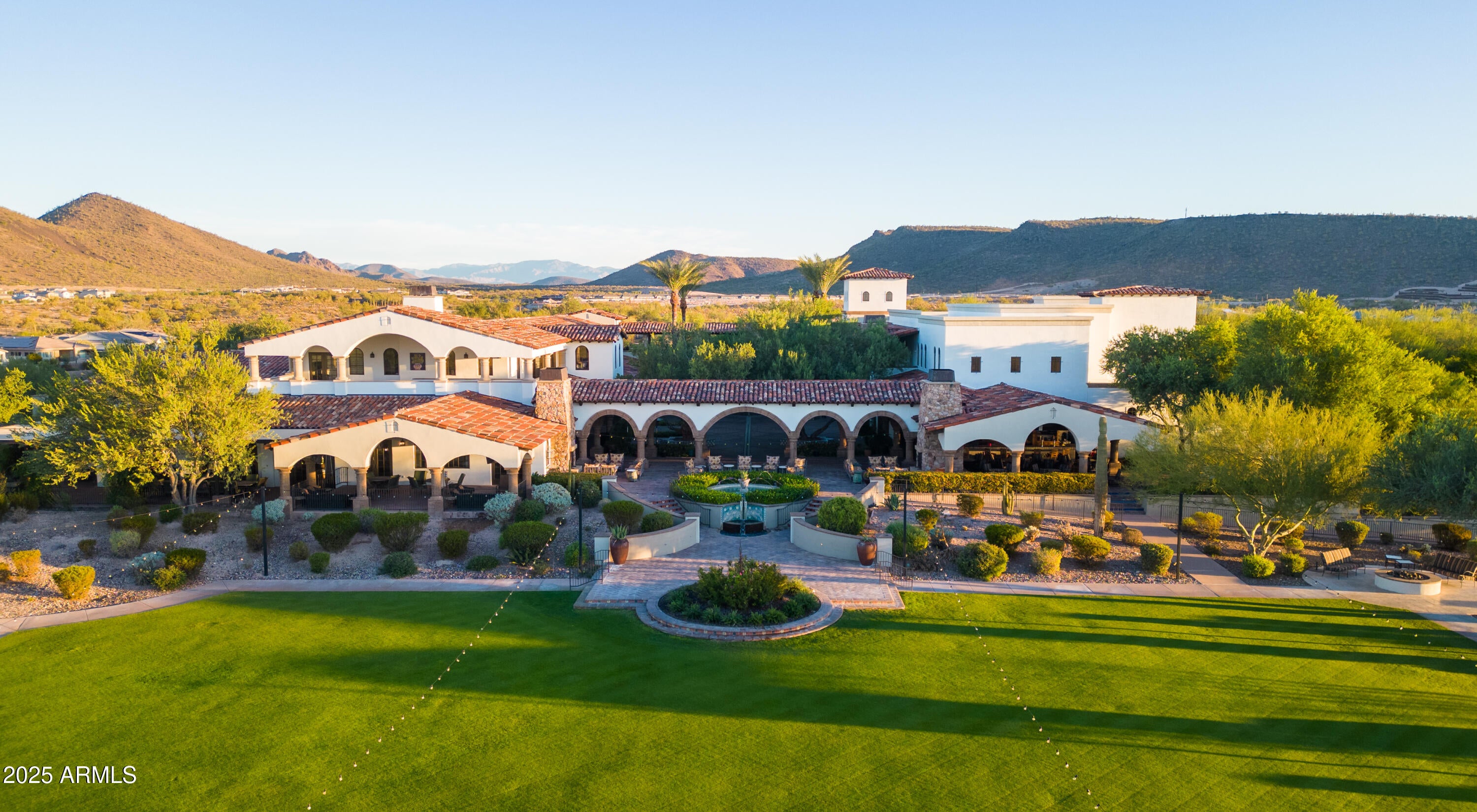 Peoria, Arizona, 85383, United States, 3 Bedrooms Bedrooms, ,4 BathroomsBathrooms,Residential,Active,2012903