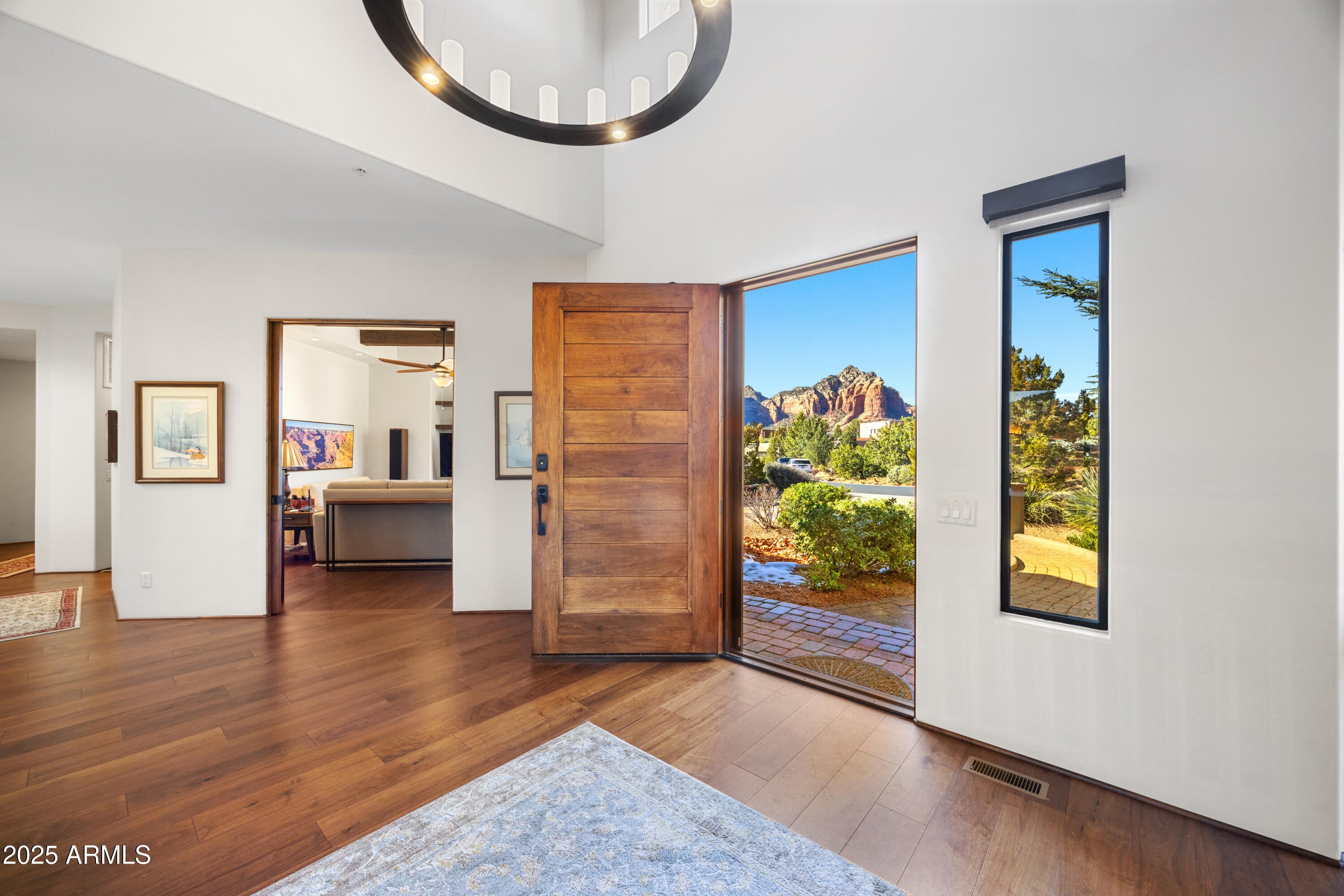 Sedona, Arizona, 86336, United States, 3 Bedrooms Bedrooms, ,4 BathroomsBathrooms,Residential,Active,1971787