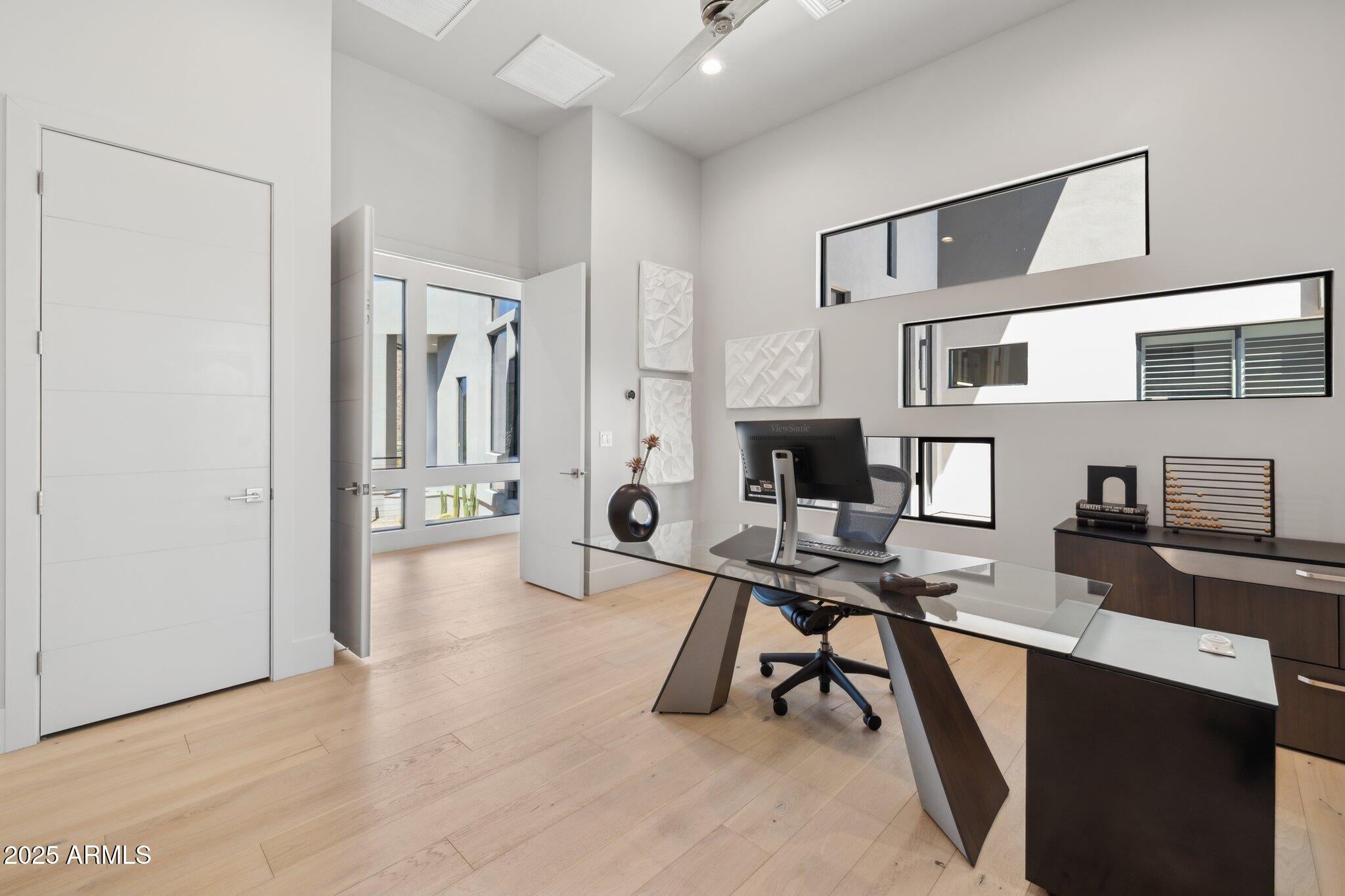 Fountain Hills, Arizona, 85268, United States, 4 Bedrooms Bedrooms, ,5 BathroomsBathrooms,Residential,Active,1951802