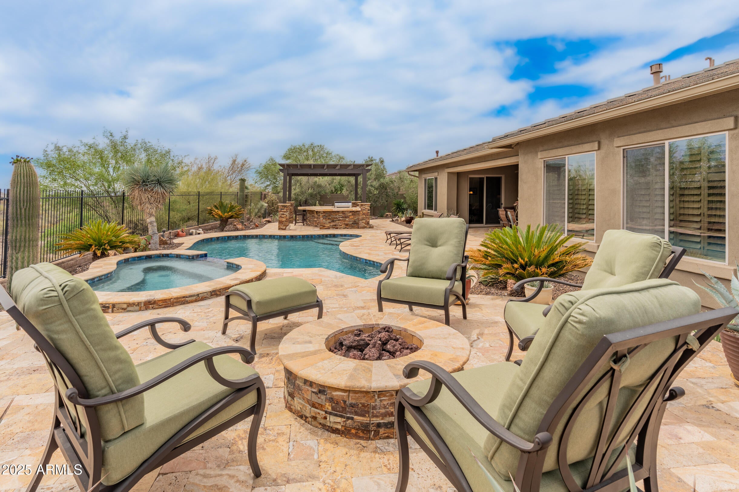 Peoria, Arizona, 85383, United States, 3 Bedrooms Bedrooms, ,4 BathroomsBathrooms,Residential,Active,1831860