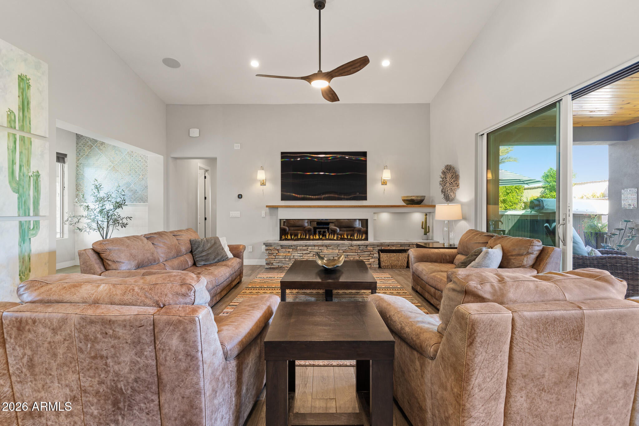 Surprise, Arizona, 85388, United States, 3 Bedrooms Bedrooms, ,4 BathroomsBathrooms,Residential,Active,2014268