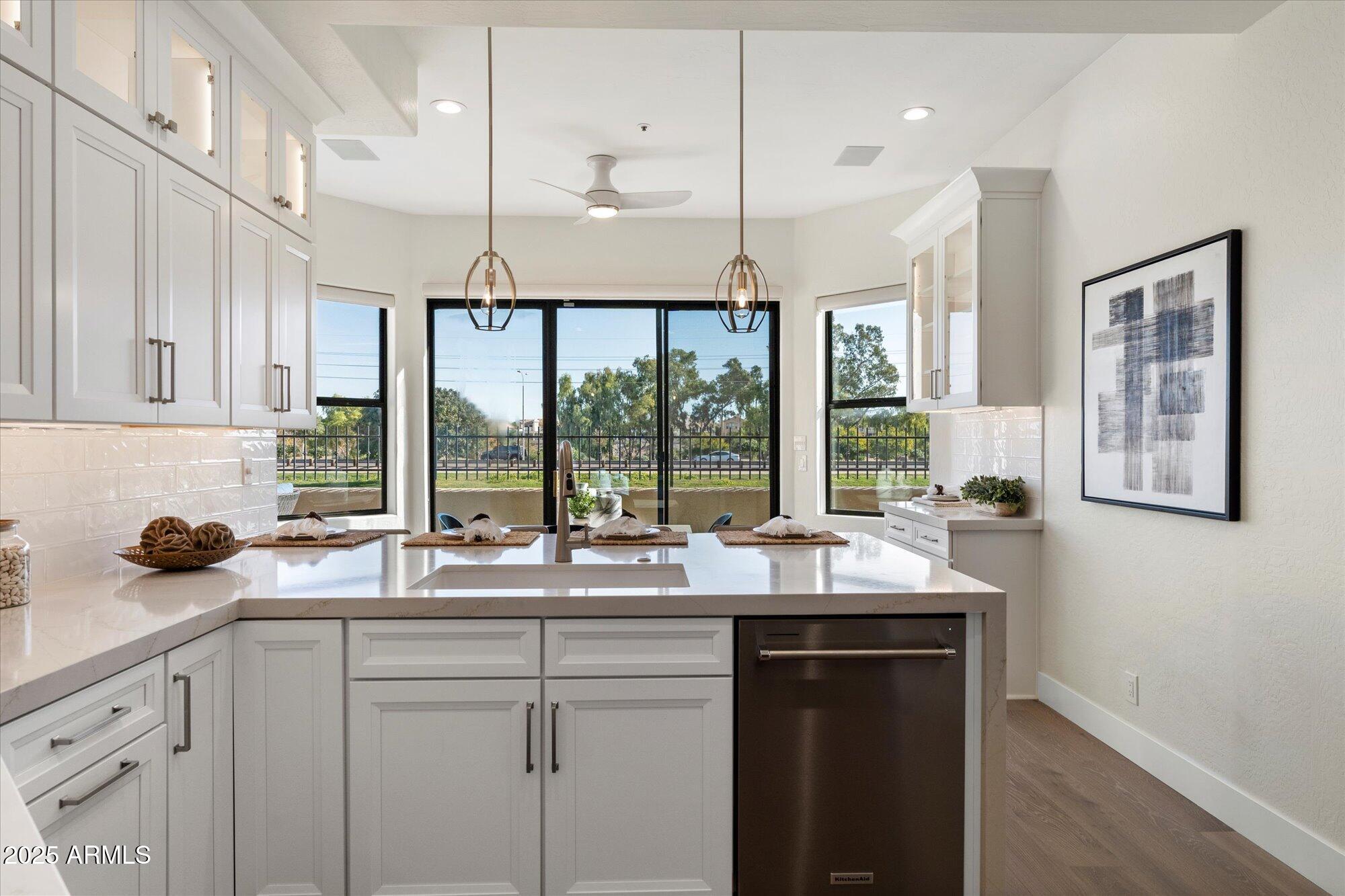 Scottsdale, Arizona, 85250, United States, 4 Bedrooms Bedrooms, ,3 BathroomsBathrooms,Residential,Active,2007185