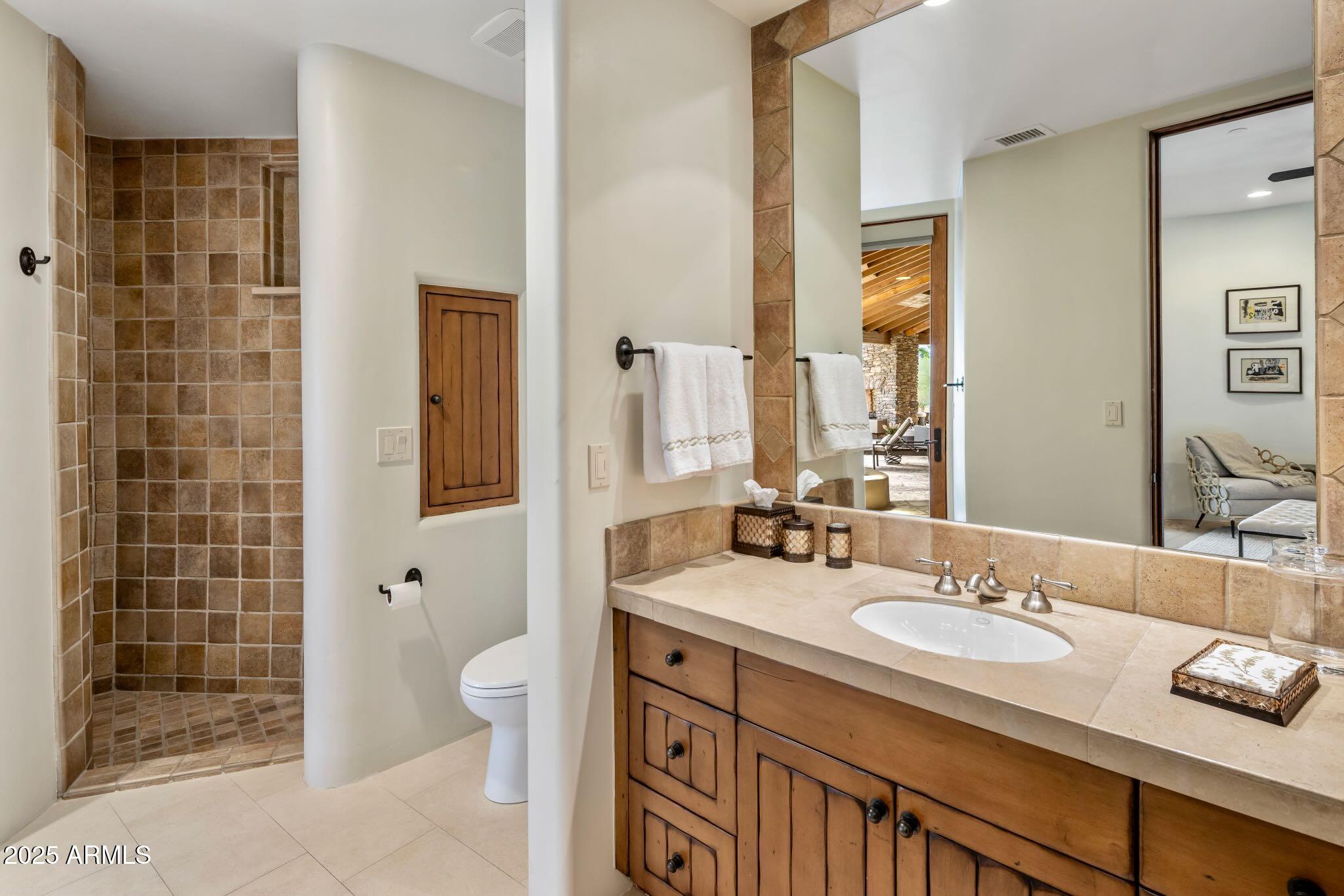 Scottsdale, Arizona, 85255, United States, 5 Bedrooms Bedrooms, ,6 BathroomsBathrooms,Residential,Active,1929782