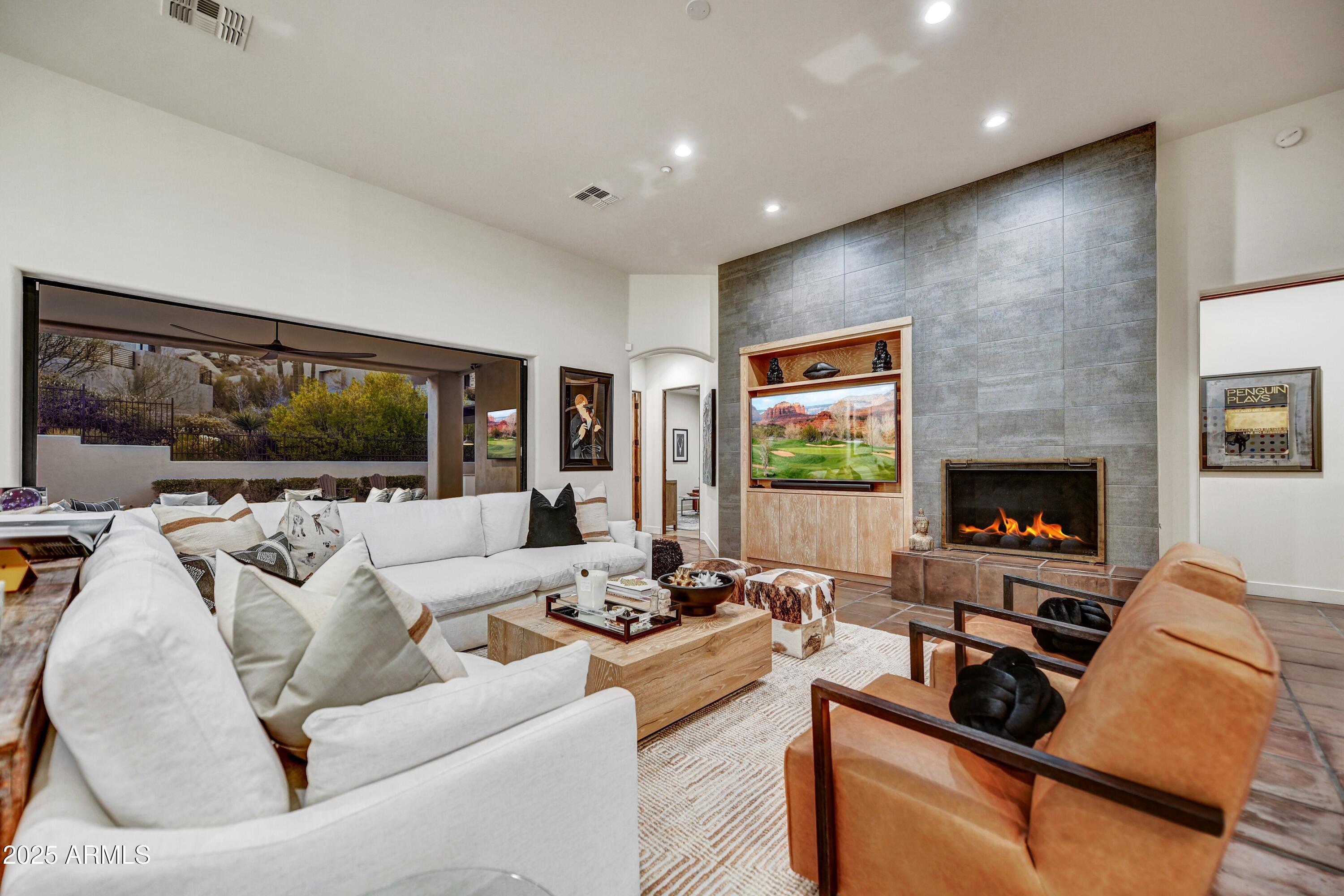 Scottsdale, Arizona, 85255, United States, 4 Bedrooms Bedrooms, ,4 BathroomsBathrooms,Residential,Active,2017079