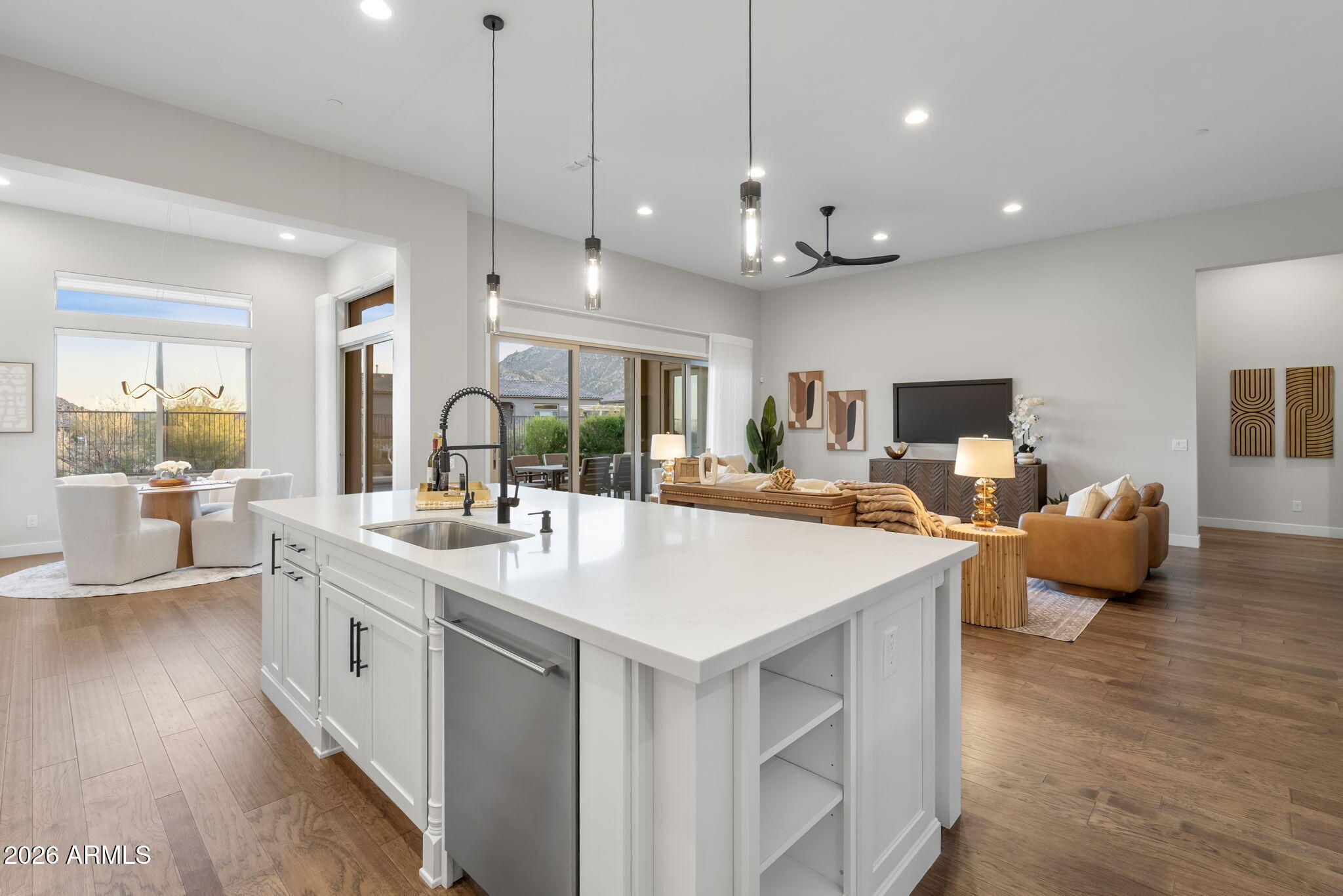 Scottsdale, Arizona, 85255, United States, 4 Bedrooms Bedrooms, ,5 BathroomsBathrooms,Residential,Active,2015812