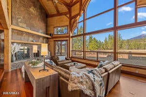 Flagstaff, Arizona, 86001, United States, 3 Bedrooms Bedrooms, ,4 BathroomsBathrooms,Residential,Active,2002669
