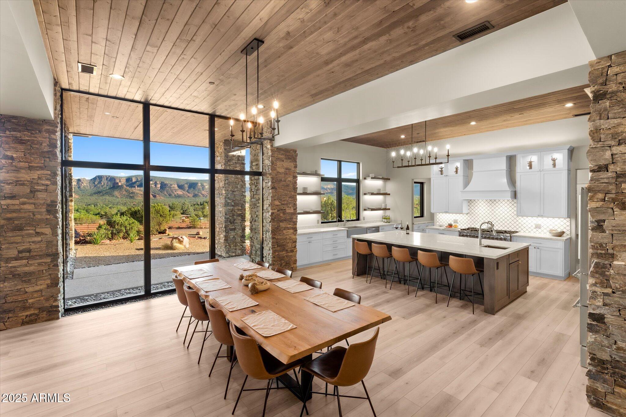Sedona, Arizona, 86336, United States, 4 Bedrooms Bedrooms, ,4 BathroomsBathrooms,Residential,Active,1946435