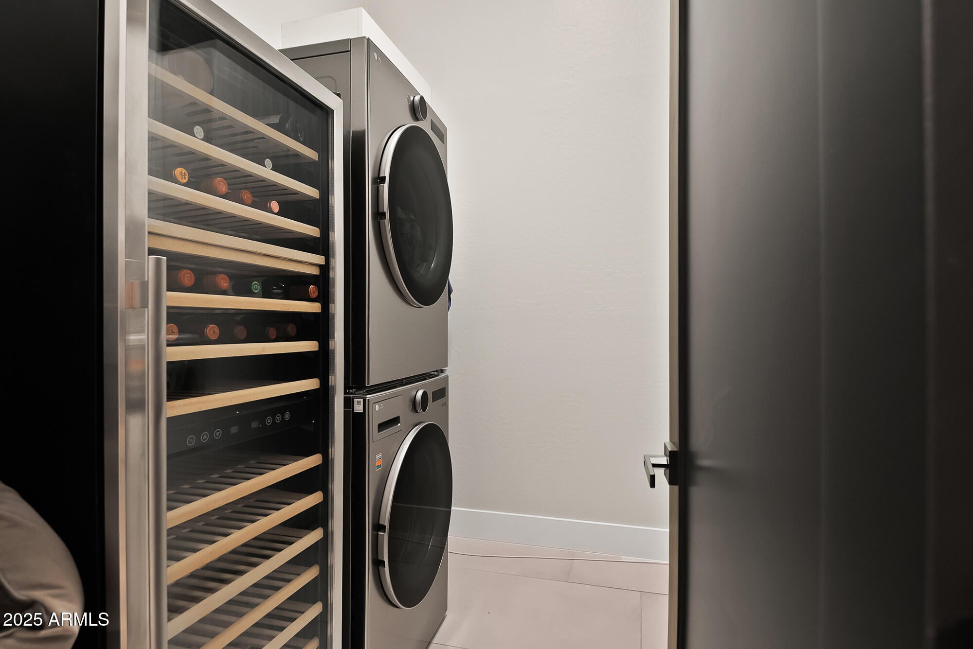 Anthem, Arizona, 85086, United States, 6 Bedrooms Bedrooms, ,5 BathroomsBathrooms,Residential,Active,1945242